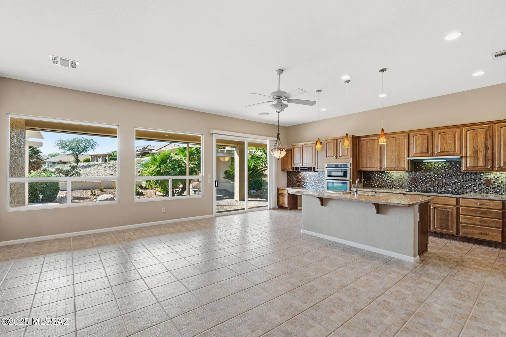 Property Slideshow image 14 of 50 | 62159 e iron crest dr, Tucson, AZ, 85739