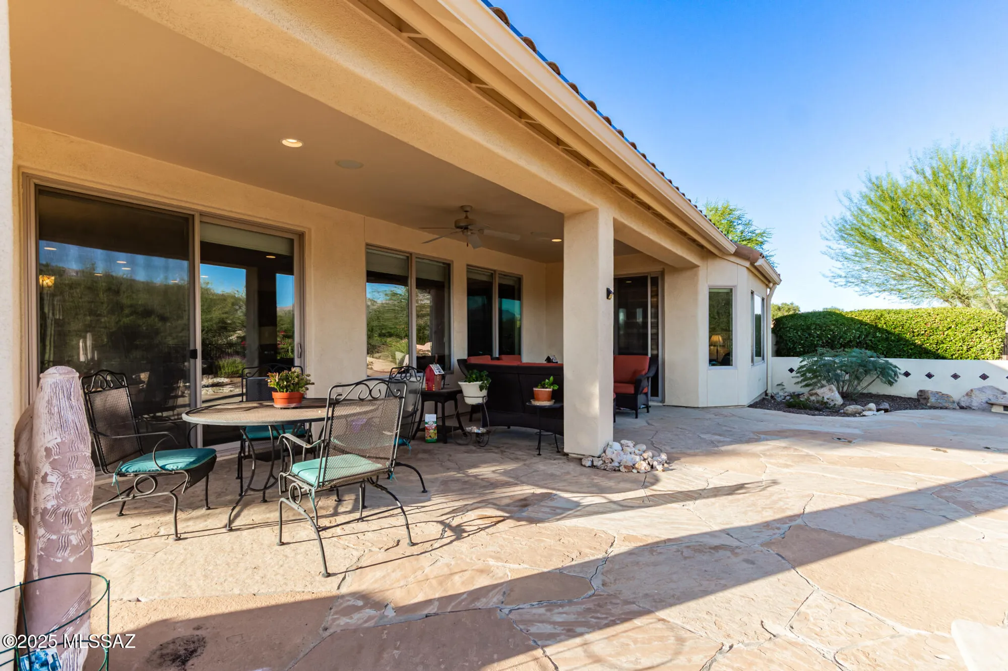 Property Slideshow image 6 of 35 | 39913 s clubhouse dr, Saddlebrooke, AZ, 85739