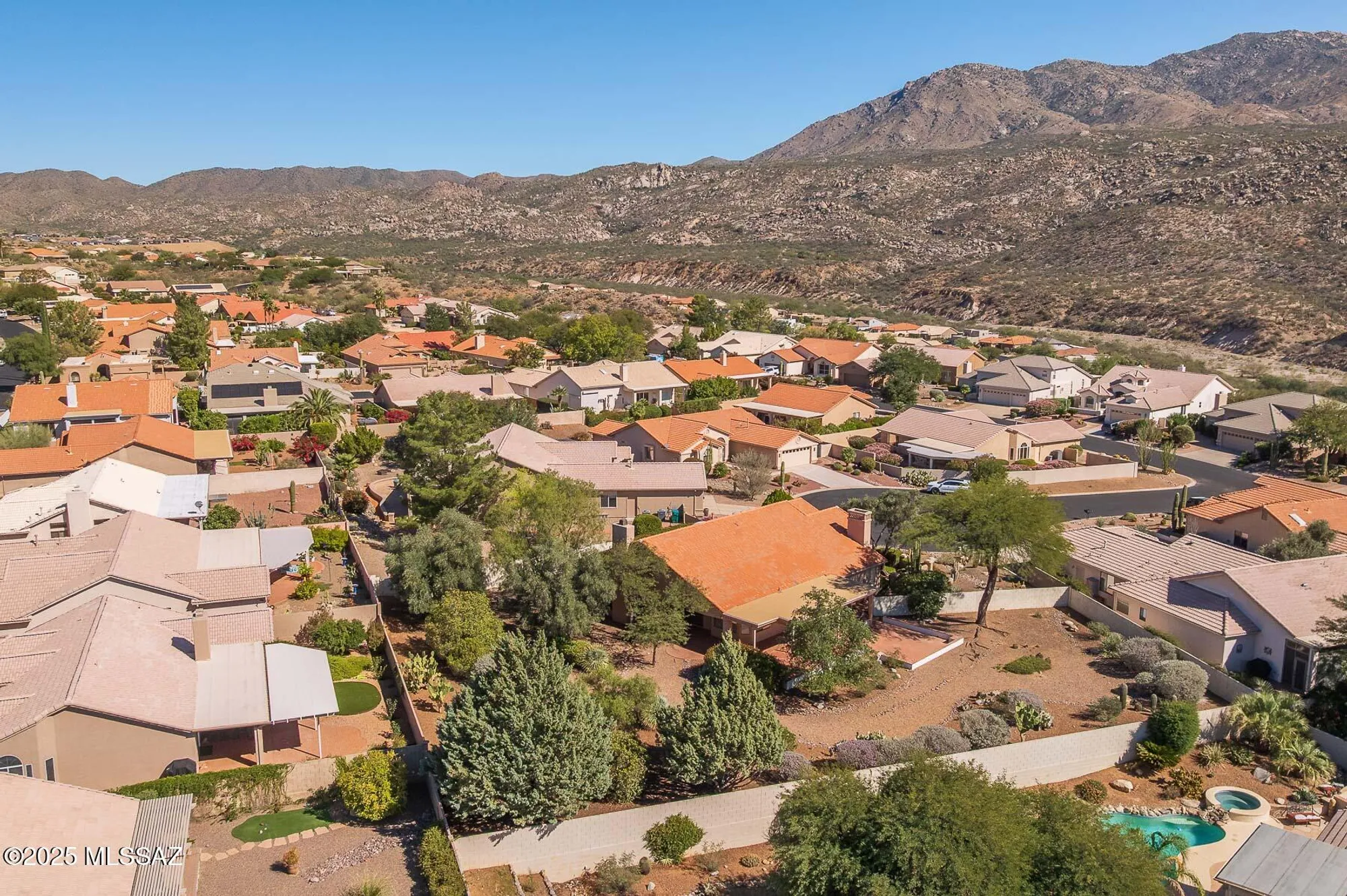 Property Slideshow image 3 of 29 | 65765 e solarwind ct, Saddlebrooke, AZ, 85739