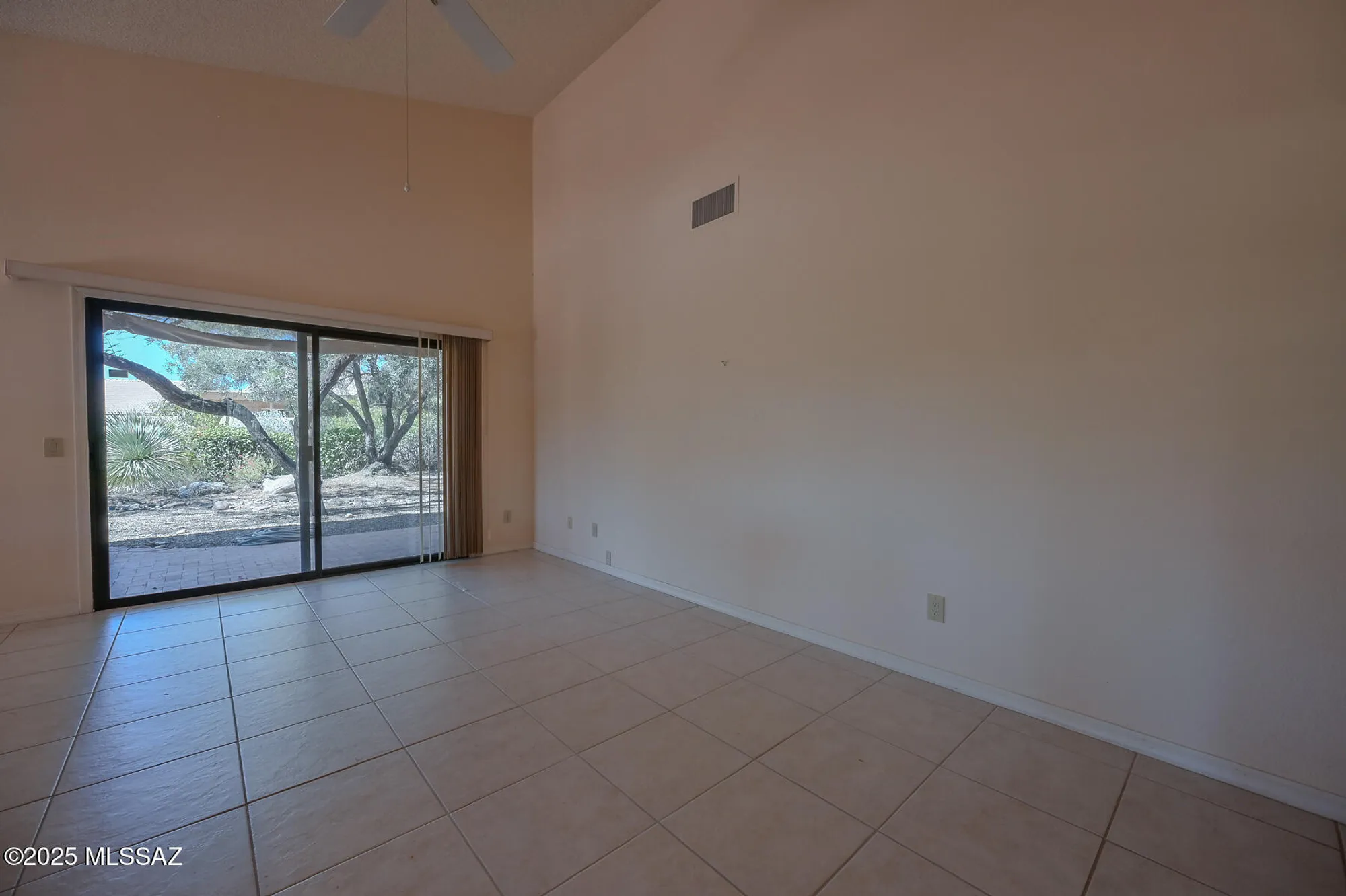 Property Slideshow image 12 of 29 | 65765 e solarwind ct, Saddlebrooke, AZ, 85739