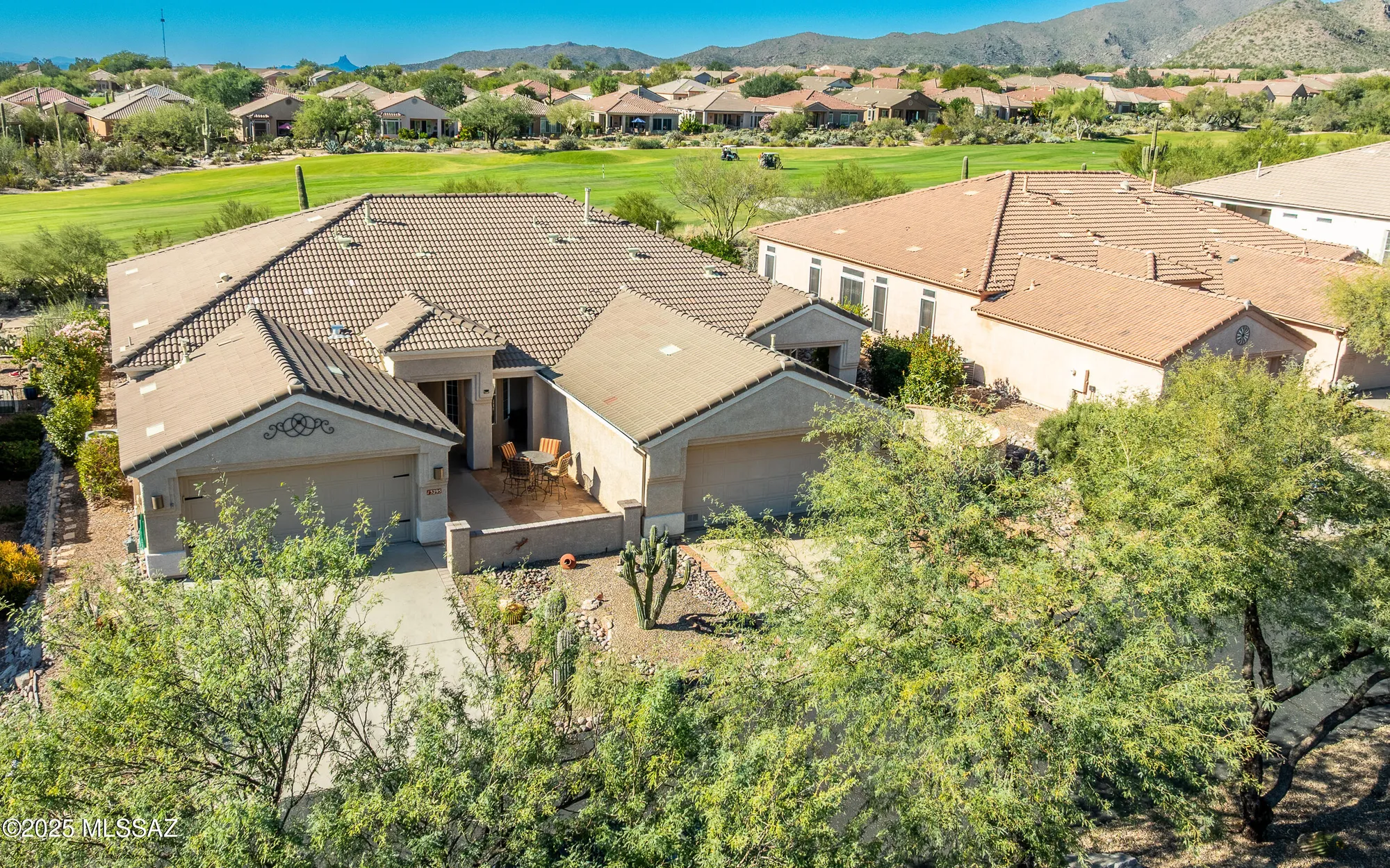 Property Slideshow image 1 of 43 | 13295 n heritage gateway ave, Marana, AZ, 85658