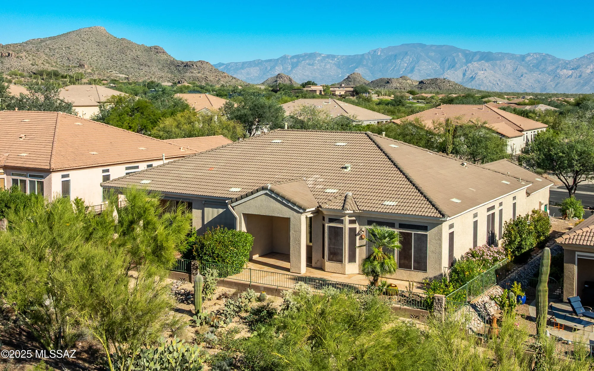 Property Slideshow image 32 of 43 | 13295 n heritage gateway ave, Marana, AZ, 85658