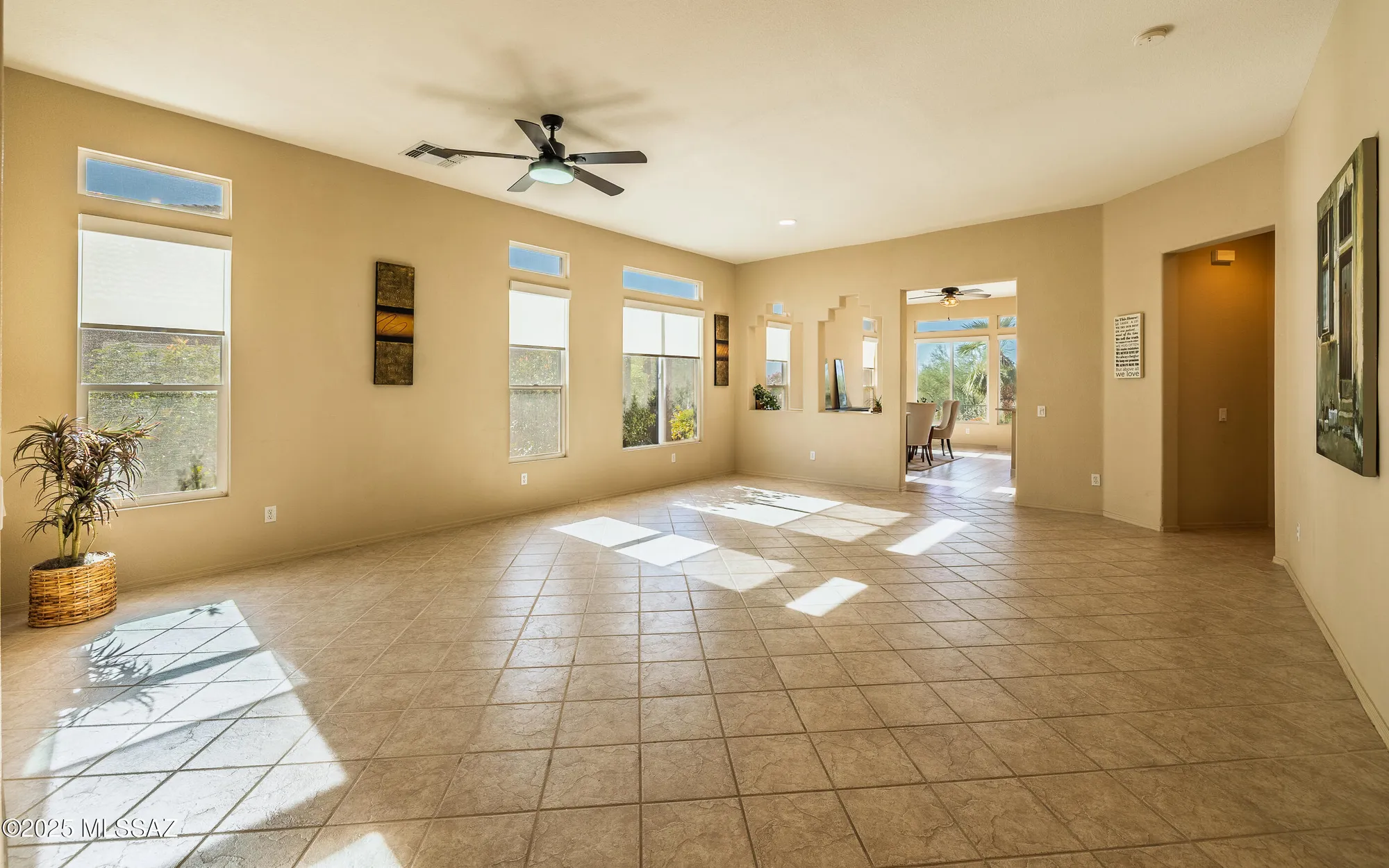 Property Slideshow image 5 of 43 | 13295 n heritage gateway ave, Marana, AZ, 85658
