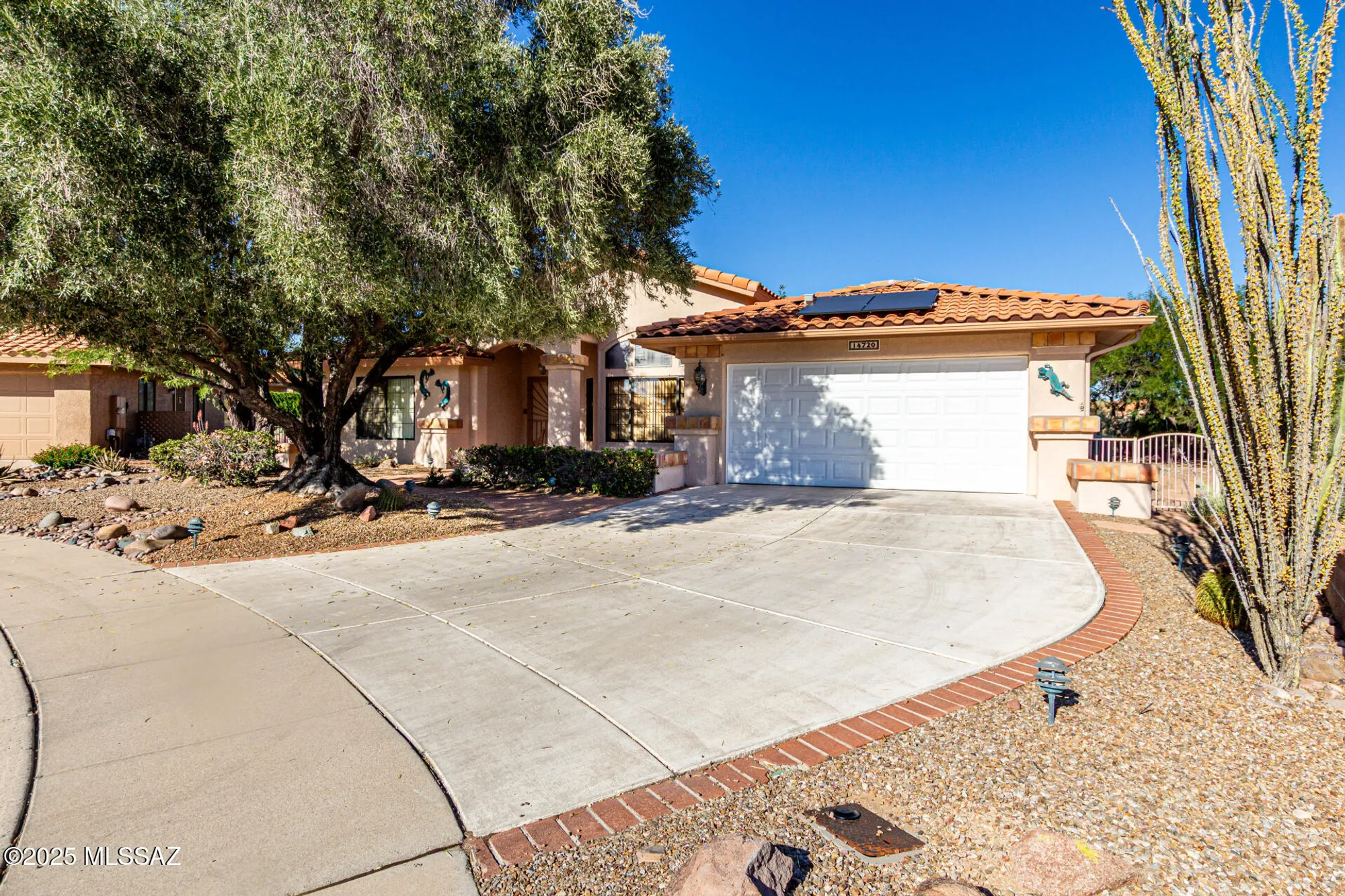 Property Slideshow image 6 of 49 | 14720 n shotgun pl, Oro Valley, AZ, 85755