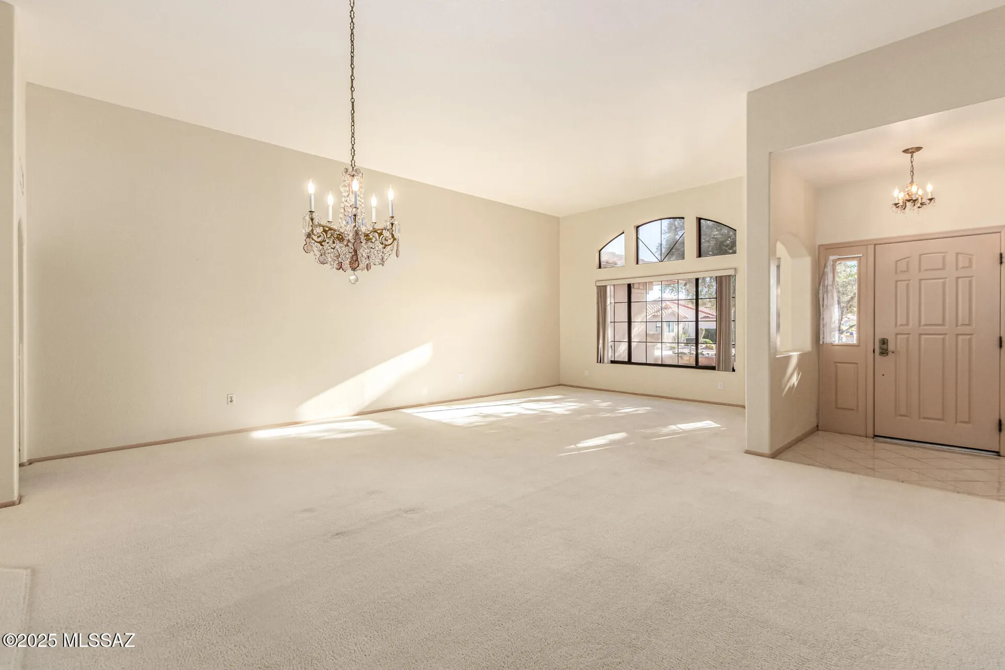 Property Slideshow image 9 of 49 | 14720 n shotgun pl, Oro Valley, AZ, 85755