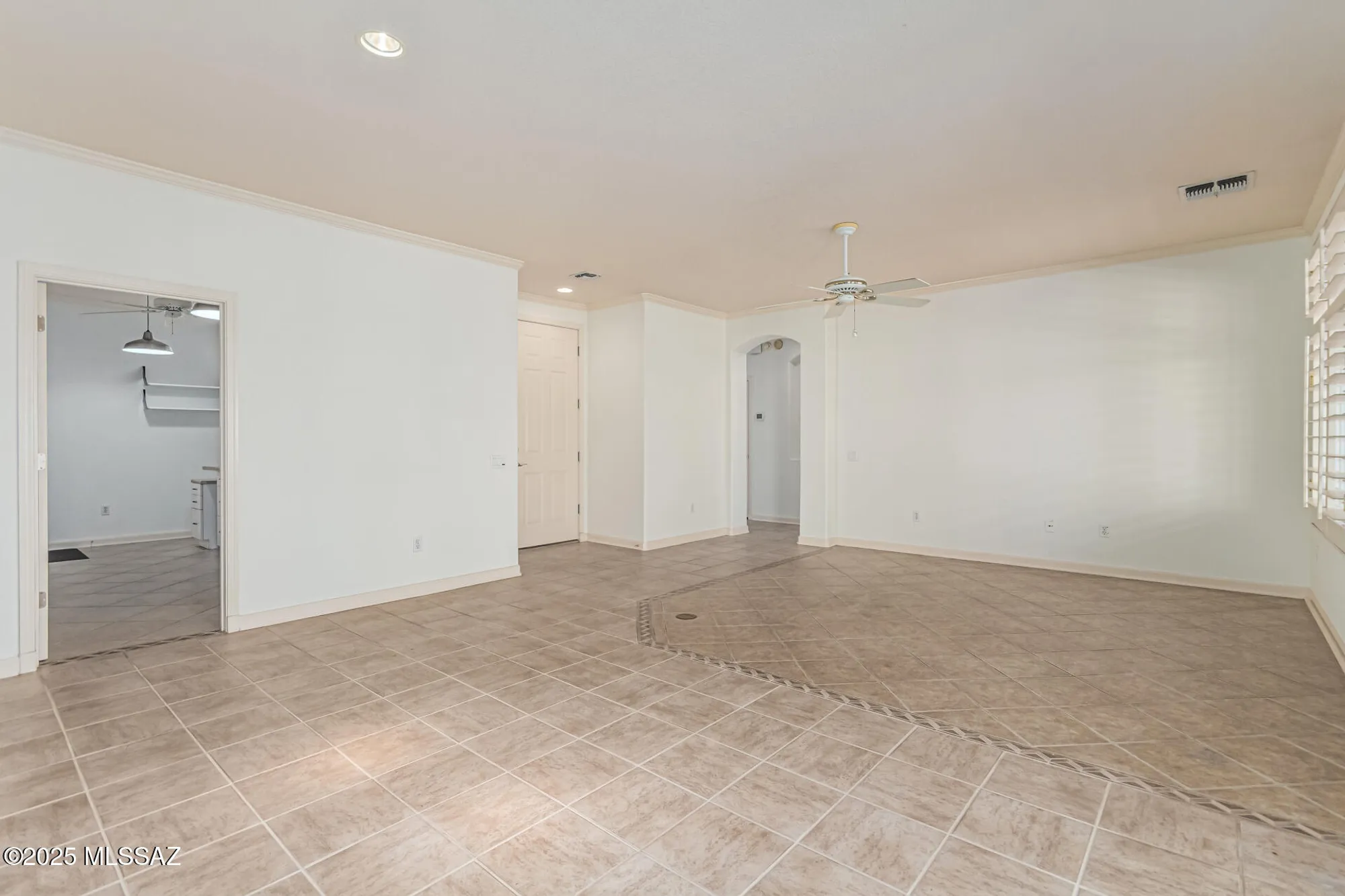 Property Slideshow image 7 of 40 | 7678 w summer scene dr, Tucson, AZ, 85743