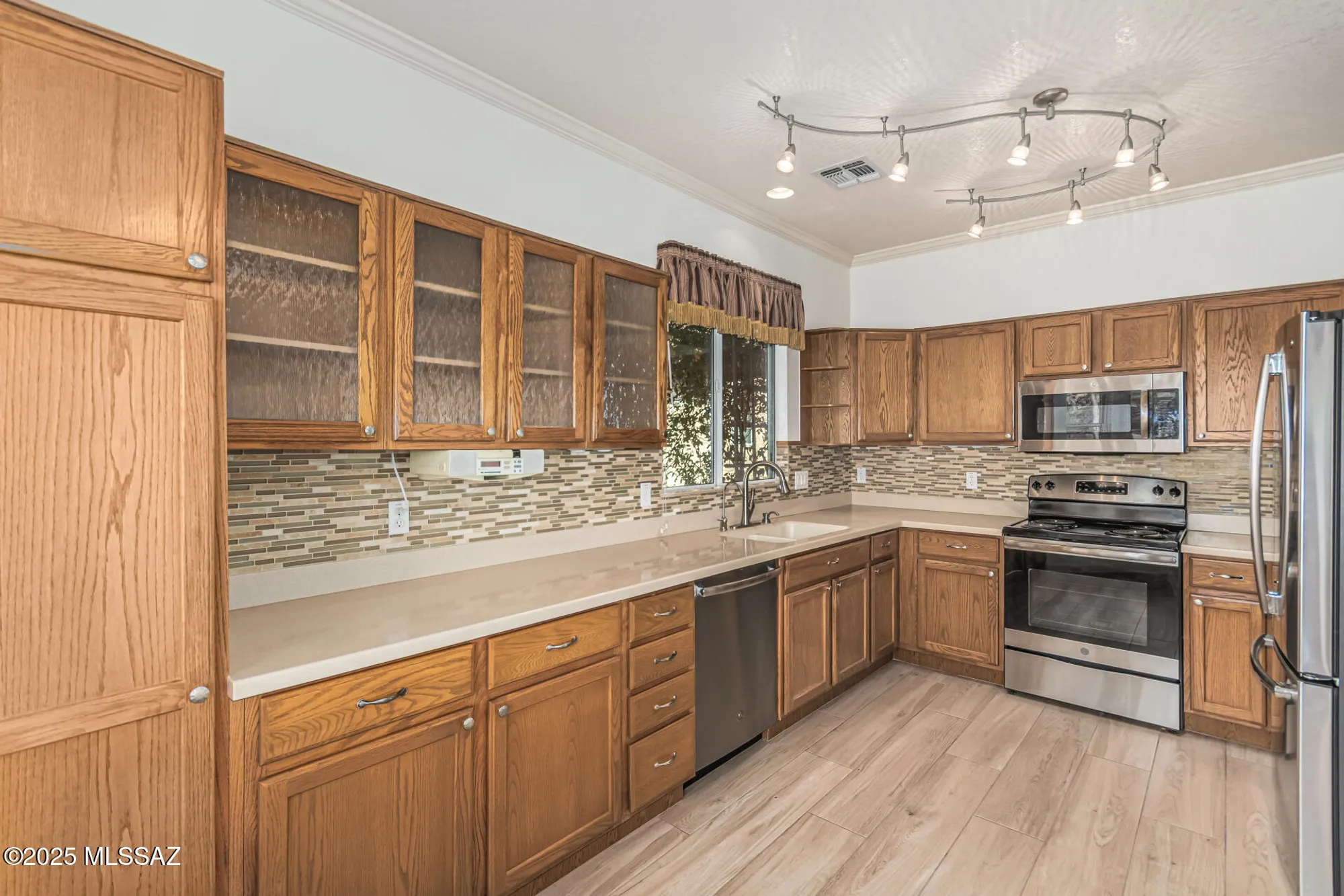 Property Slideshow image 11 of 40 | 7678 w summer scene dr, Tucson, AZ, 85743