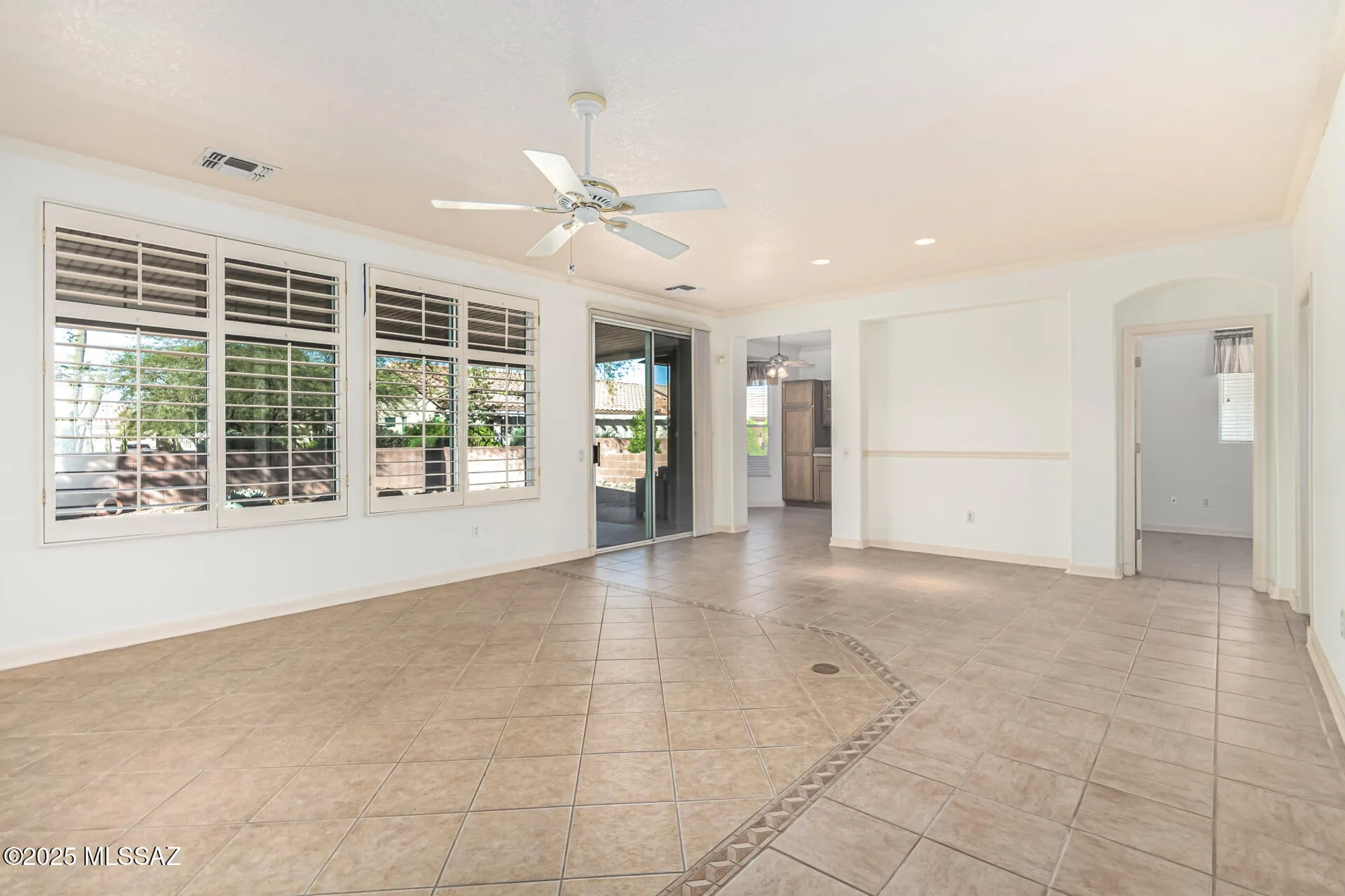 Property Slideshow image 9 of 40 | 7678 w summer scene dr, Tucson, AZ, 85743