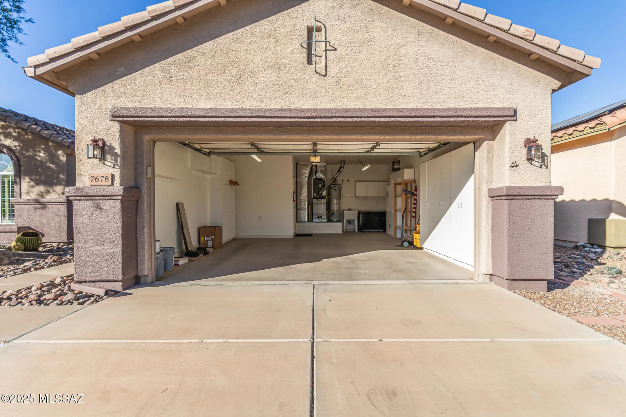 Property Slideshow image 29 of 40 | 7678 w summer scene dr, Tucson, AZ, 85743