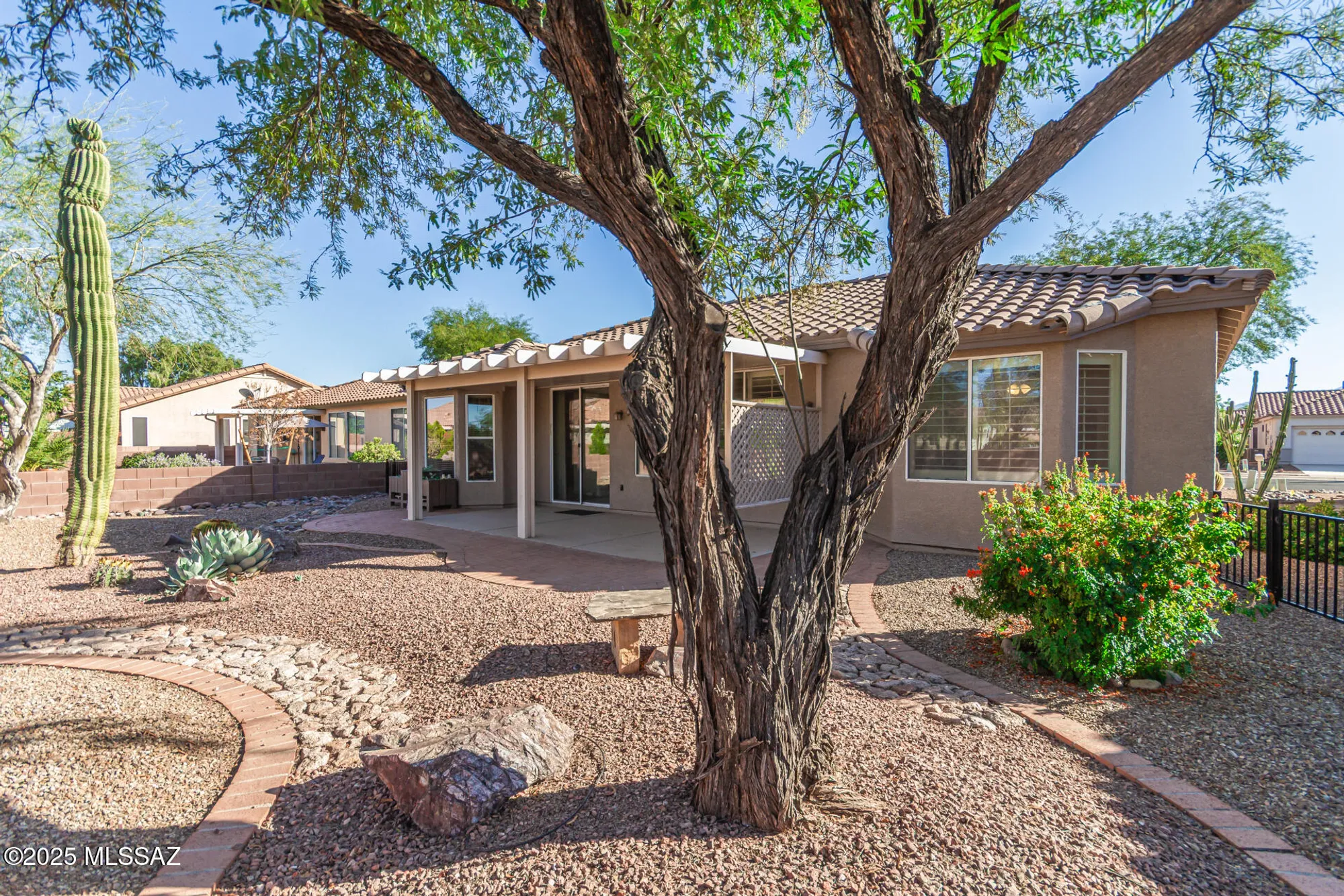 Property Slideshow image 32 of 40 | 7678 w summer scene dr, Tucson, AZ, 85743