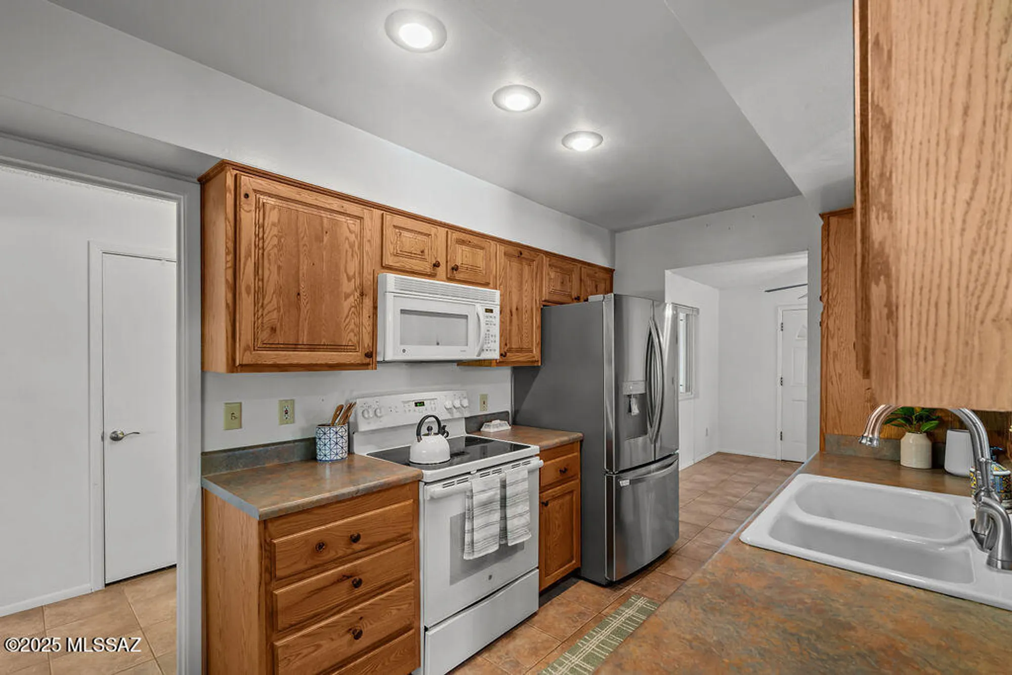 Property Slideshow image 21 of 51 | 735 s la huerta, Green Valley, AZ, 85614