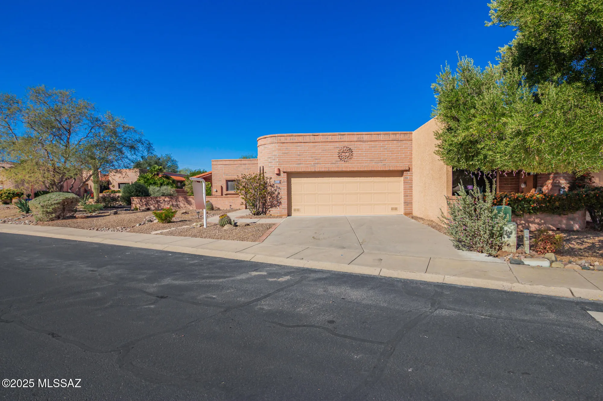 Property Slideshow image 32 of 36 | 3808 s via del reyecuelo, Green Valley, AZ, 85622