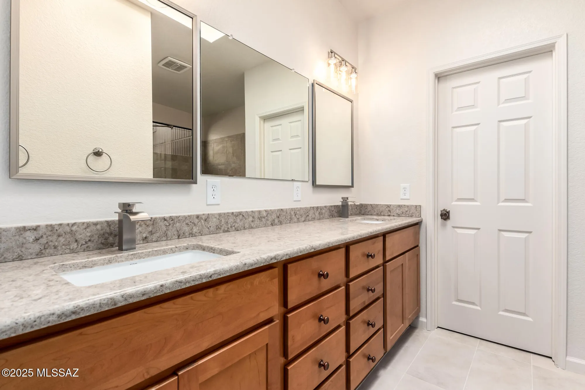 Property Slideshow image 13 of 36 | 3808 s via del reyecuelo, Green Valley, AZ, 85622