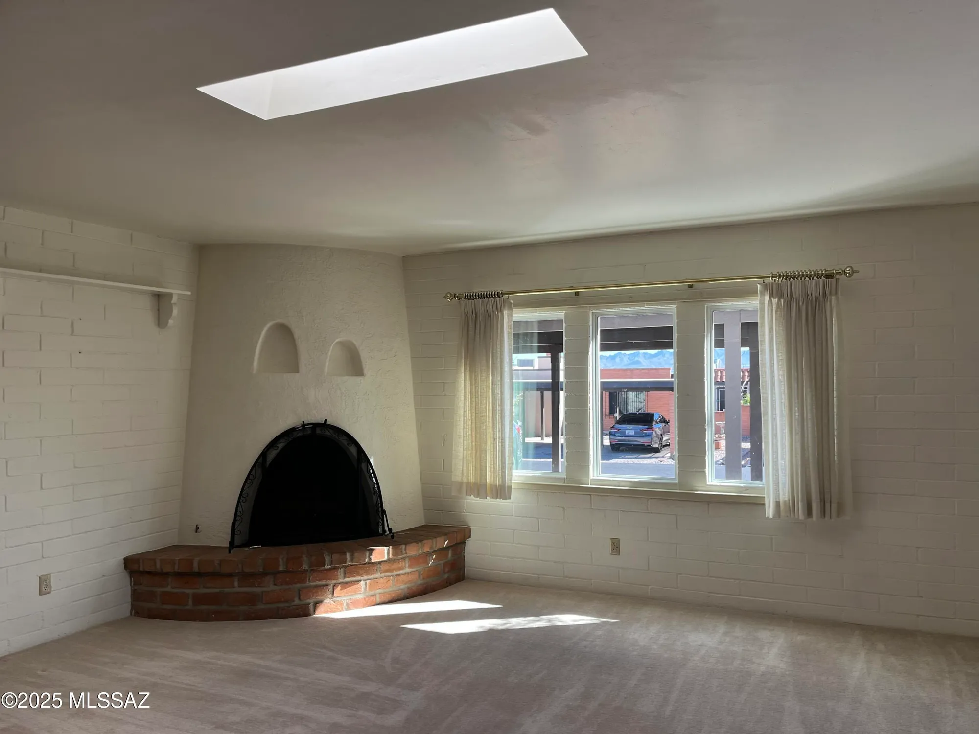 Property Slideshow image 4 of 29 | 307 n calle del diablo, Green Valley, AZ, 85614
