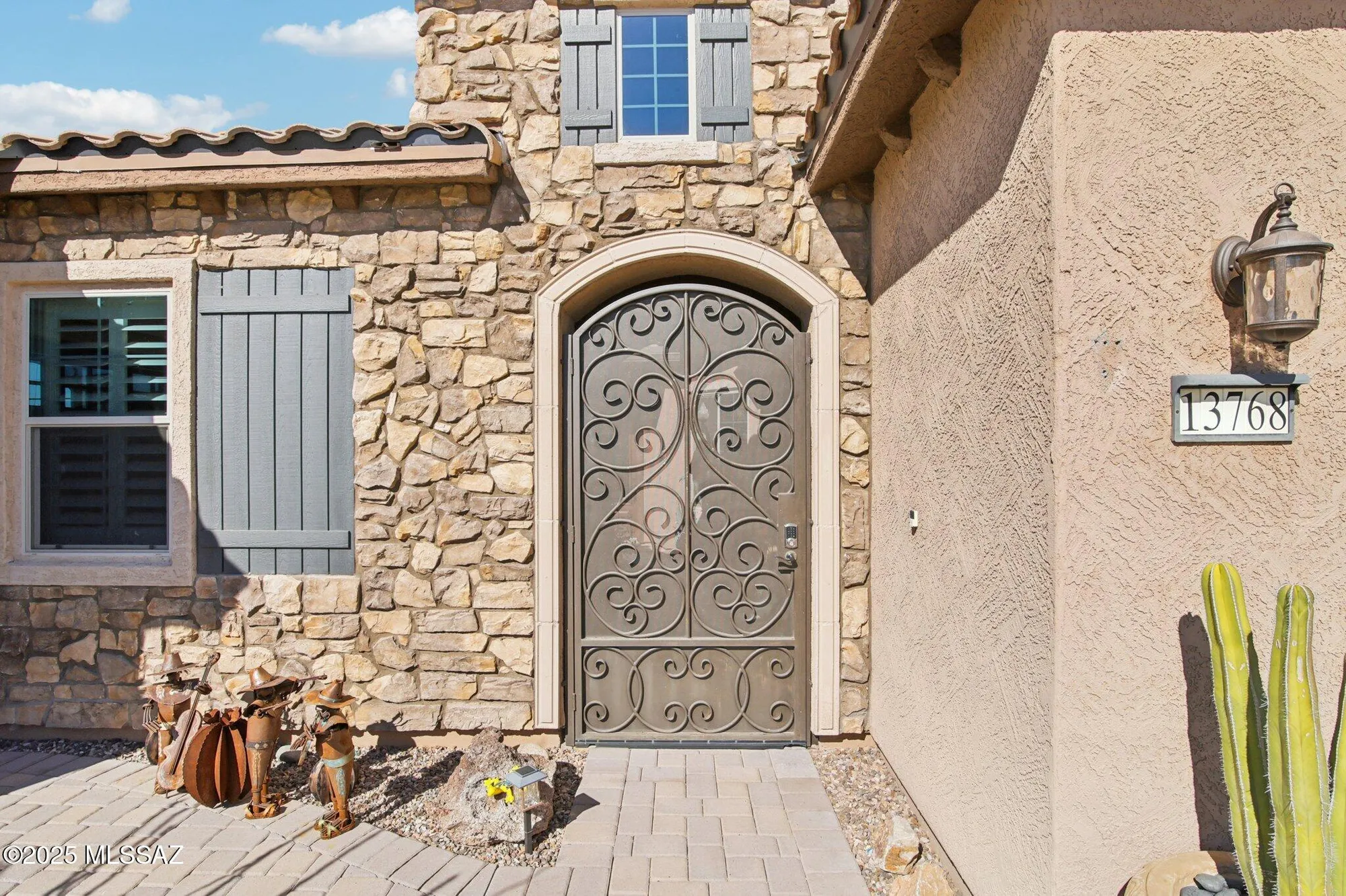 Property Slideshow image 6 of 50 | 13768 n rim trl, Marana, AZ, 85658