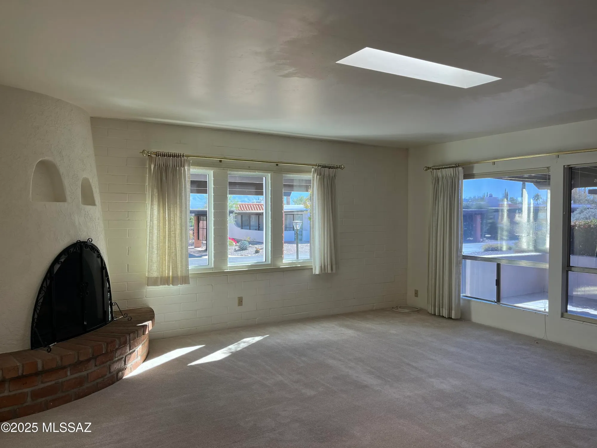 Property Slideshow image 5 of 29 | 307 n calle del diablo, Green Valley, AZ, 85614