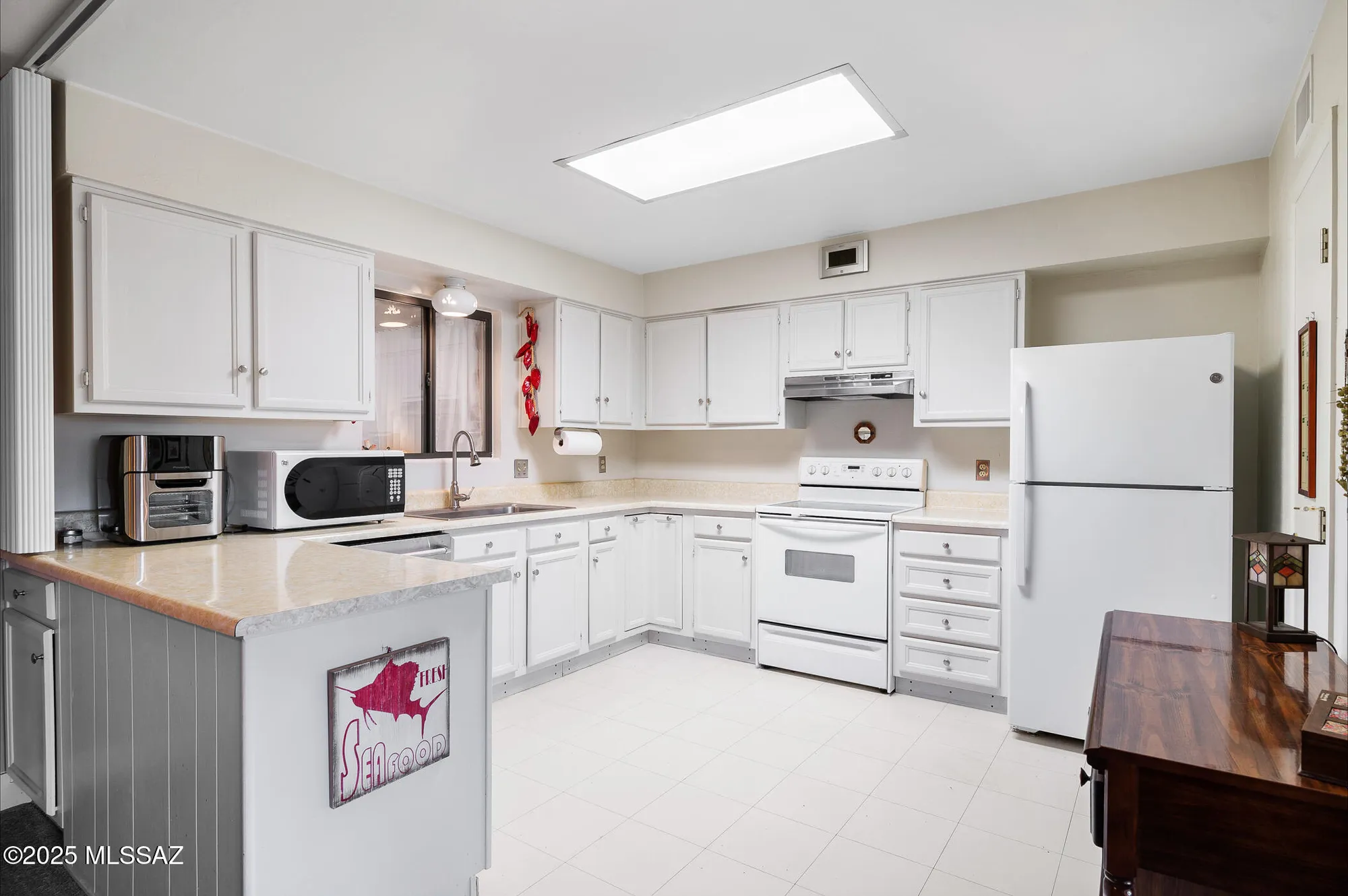 Property Slideshow image 4 of 8 | 936 s la huerta, Green Valley, AZ, 85614