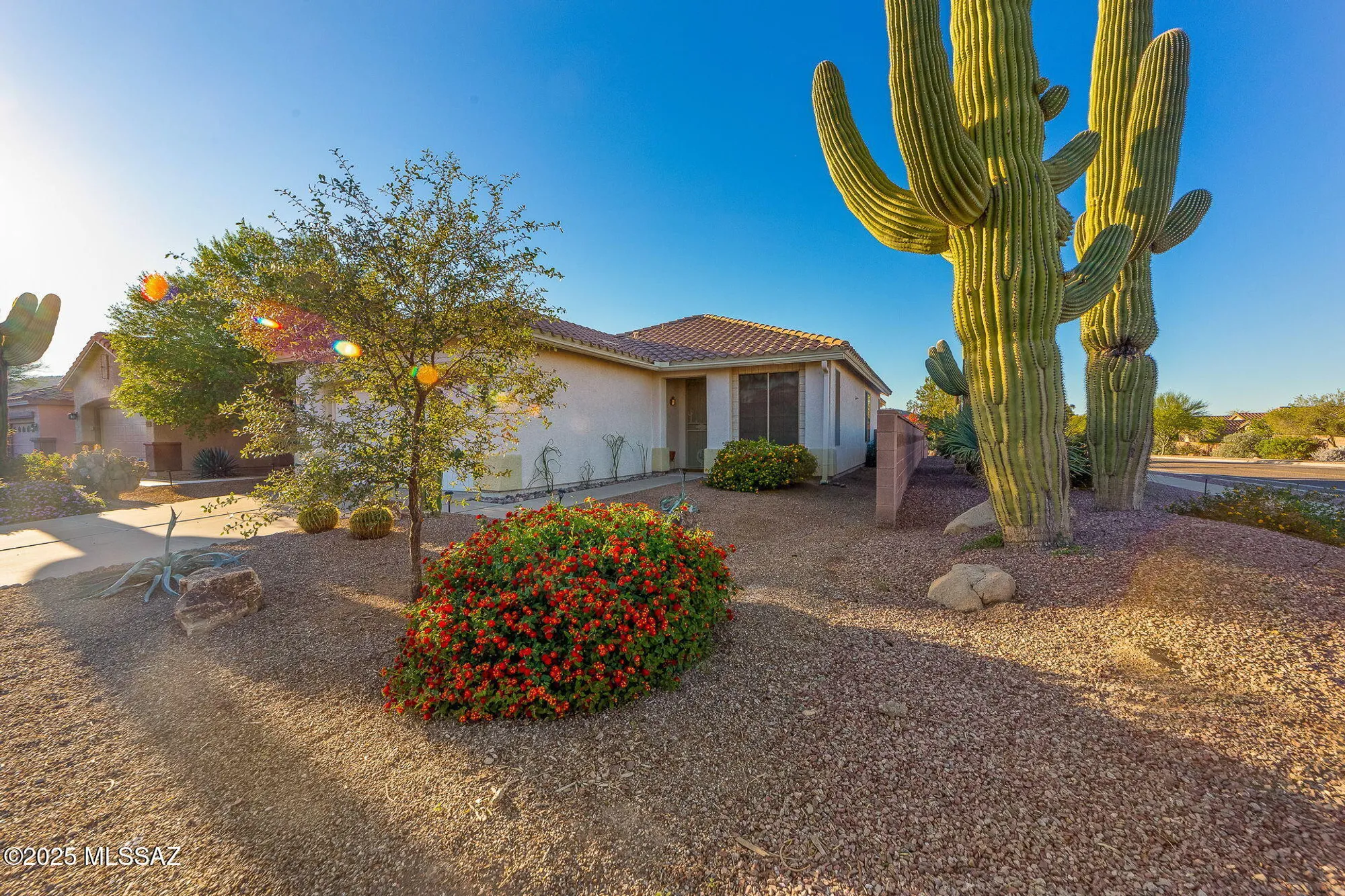 Property Slideshow image 4 of 27 | 7540 w mystic sky ln, Tucson, AZ, 85743