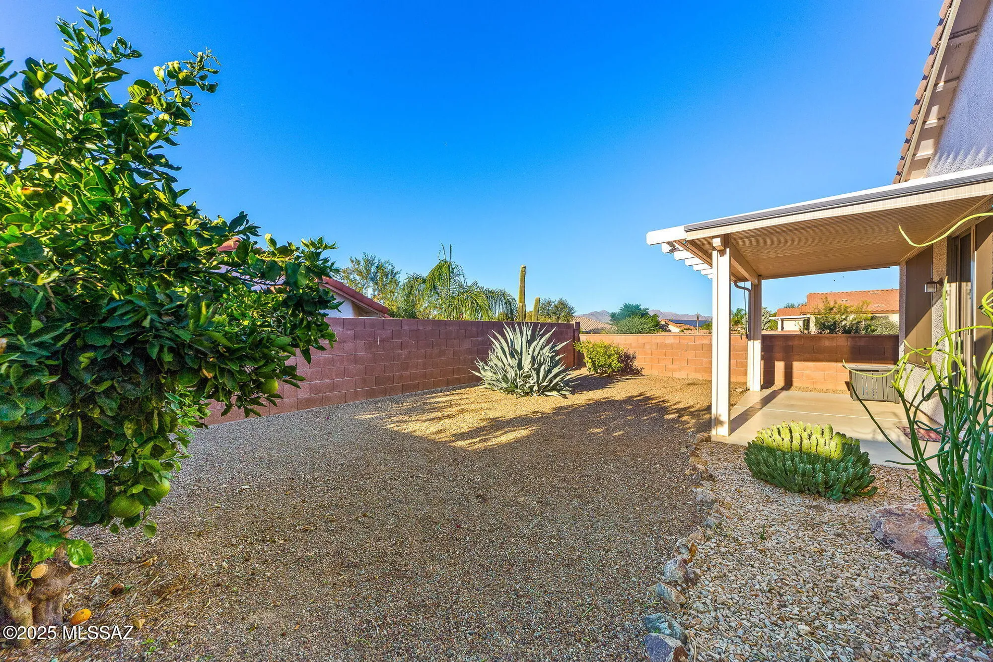 Property Slideshow image 3 of 27 | 7540 w mystic sky ln, Tucson, AZ, 85743