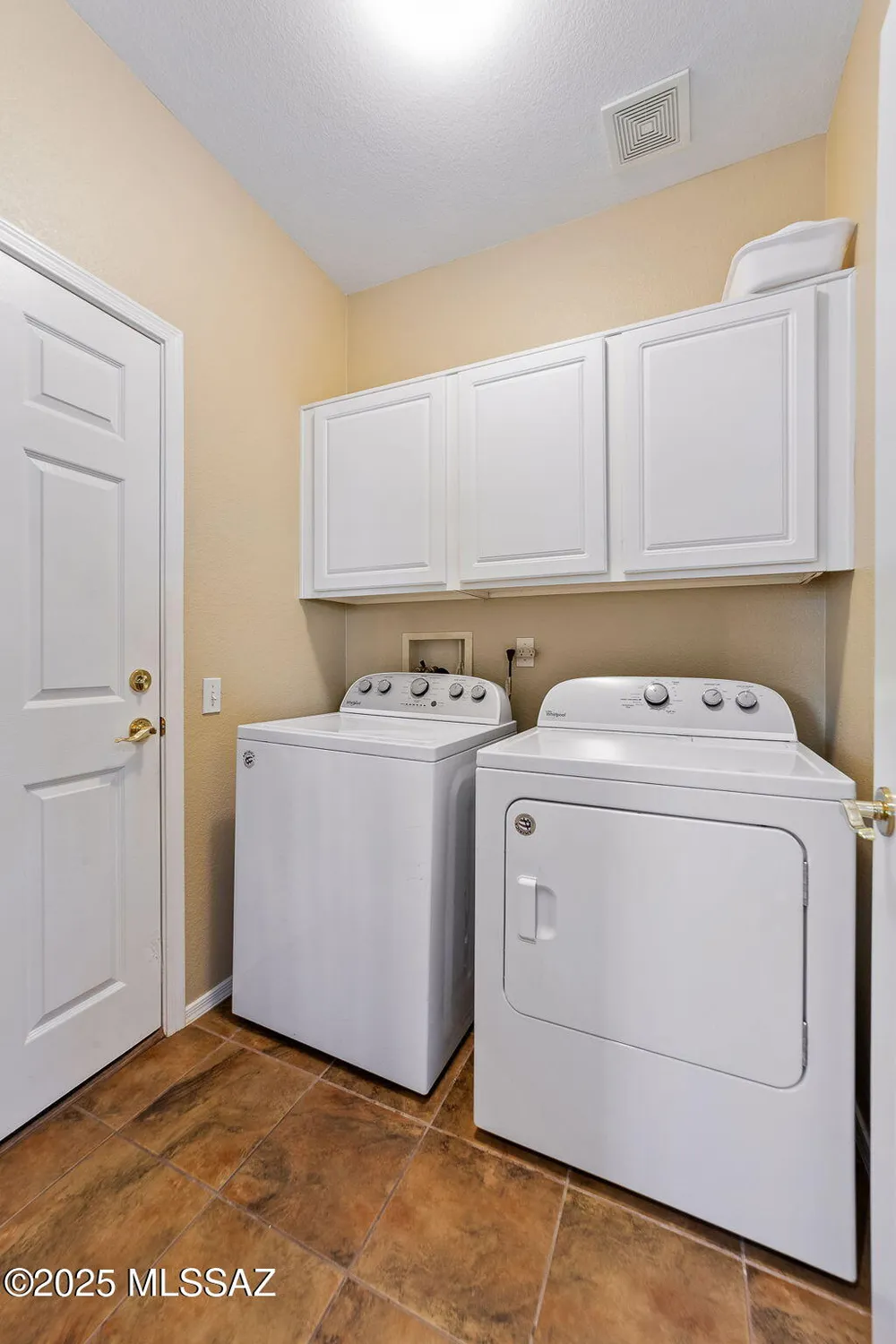 Property Slideshow image 18 of 27 | 7540 w mystic sky ln, Tucson, AZ, 85743