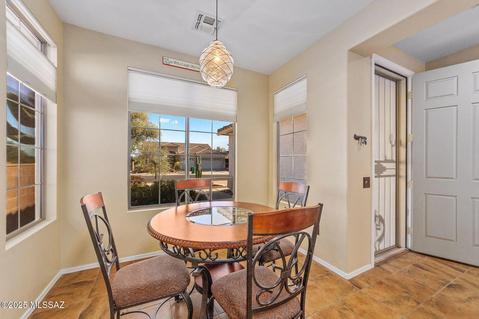 Property Slideshow image 12 of 27 | 7540 w mystic sky ln, Tucson, AZ, 85743