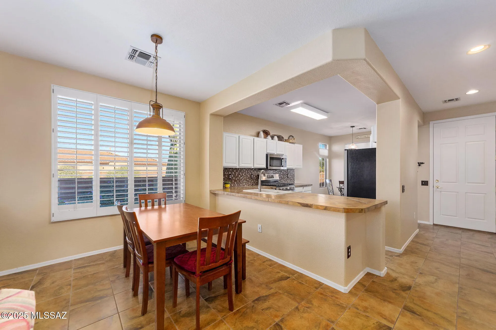 Property Slideshow image 7 of 27 | 7540 w mystic sky ln, Tucson, AZ, 85743