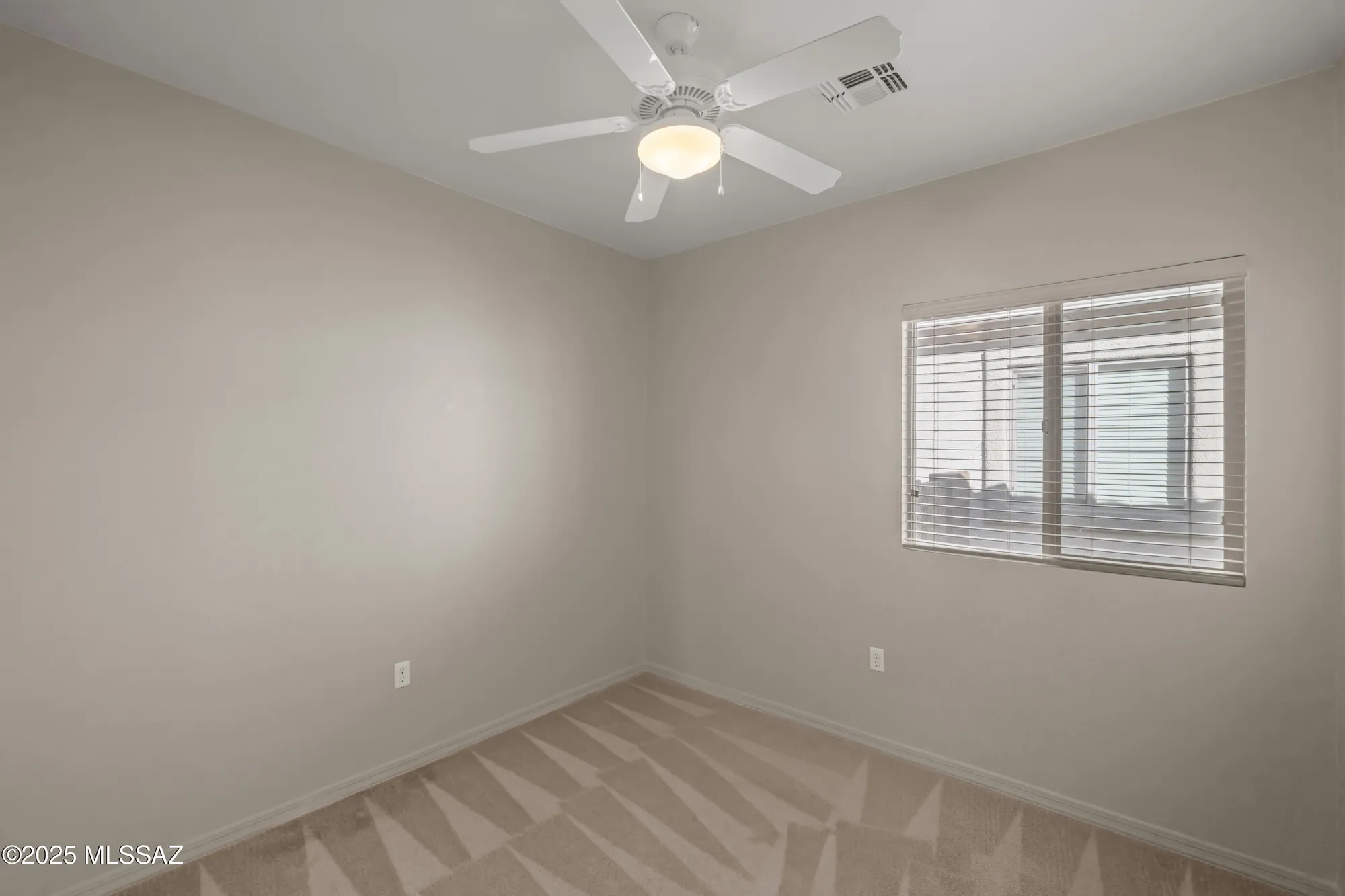Property Slideshow image 26 of 48 | 596 w calle media luz, Sahuarita, AZ, 85629