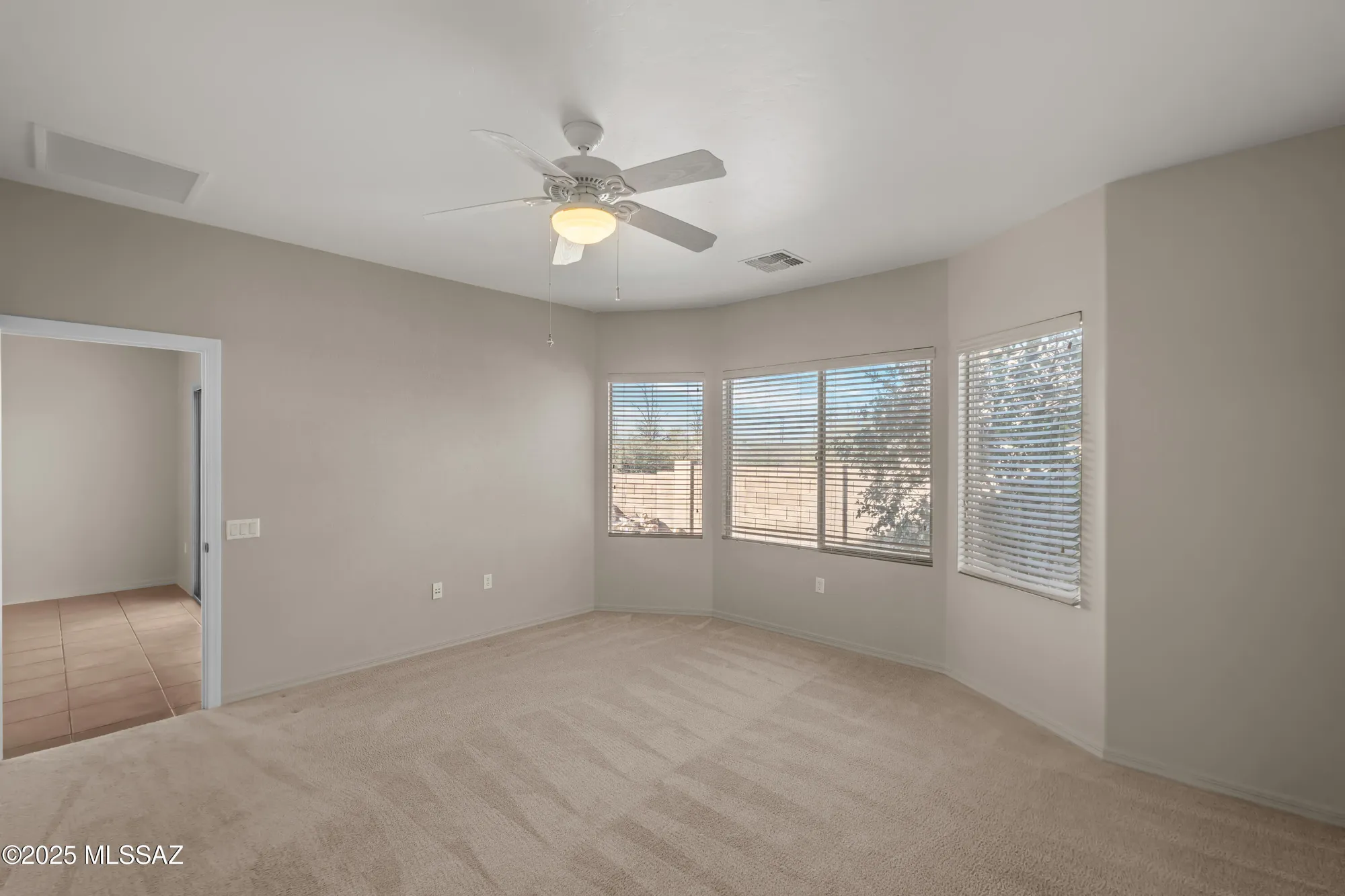Property Slideshow image 15 of 48 | 596 w calle media luz, Sahuarita, AZ, 85629