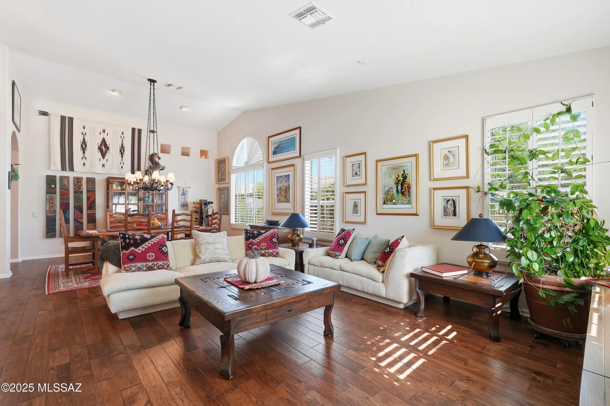 Property Slideshow image 5 of 40 | 63704 e desert highland dr, Saddlebrooke, AZ, 85739