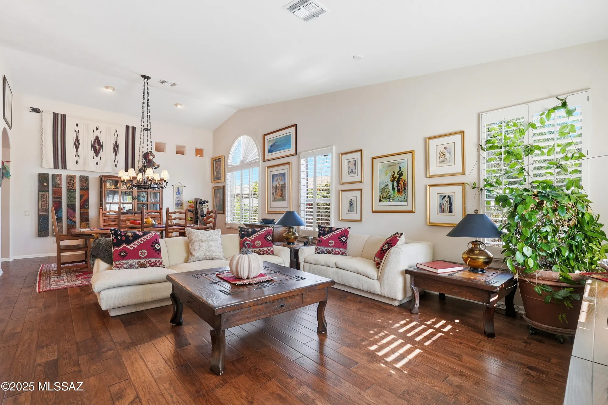 Property Slideshow image 10 of 40 | 63704 e desert highland dr, Saddlebrooke, AZ, 85739