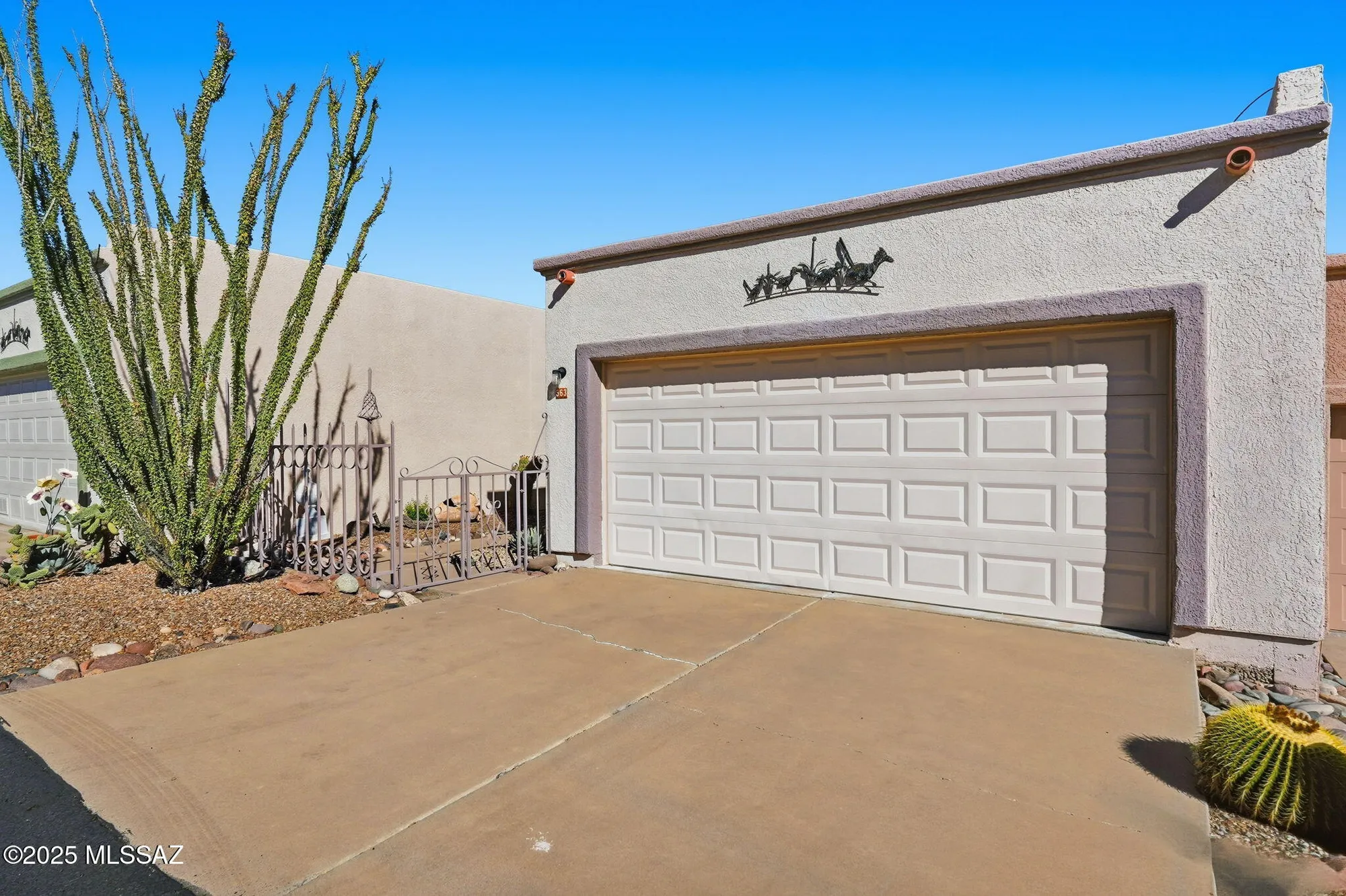 Property Slideshow image 9 of 39 | 563 w via rosaldo, Green Valley, AZ, 85614