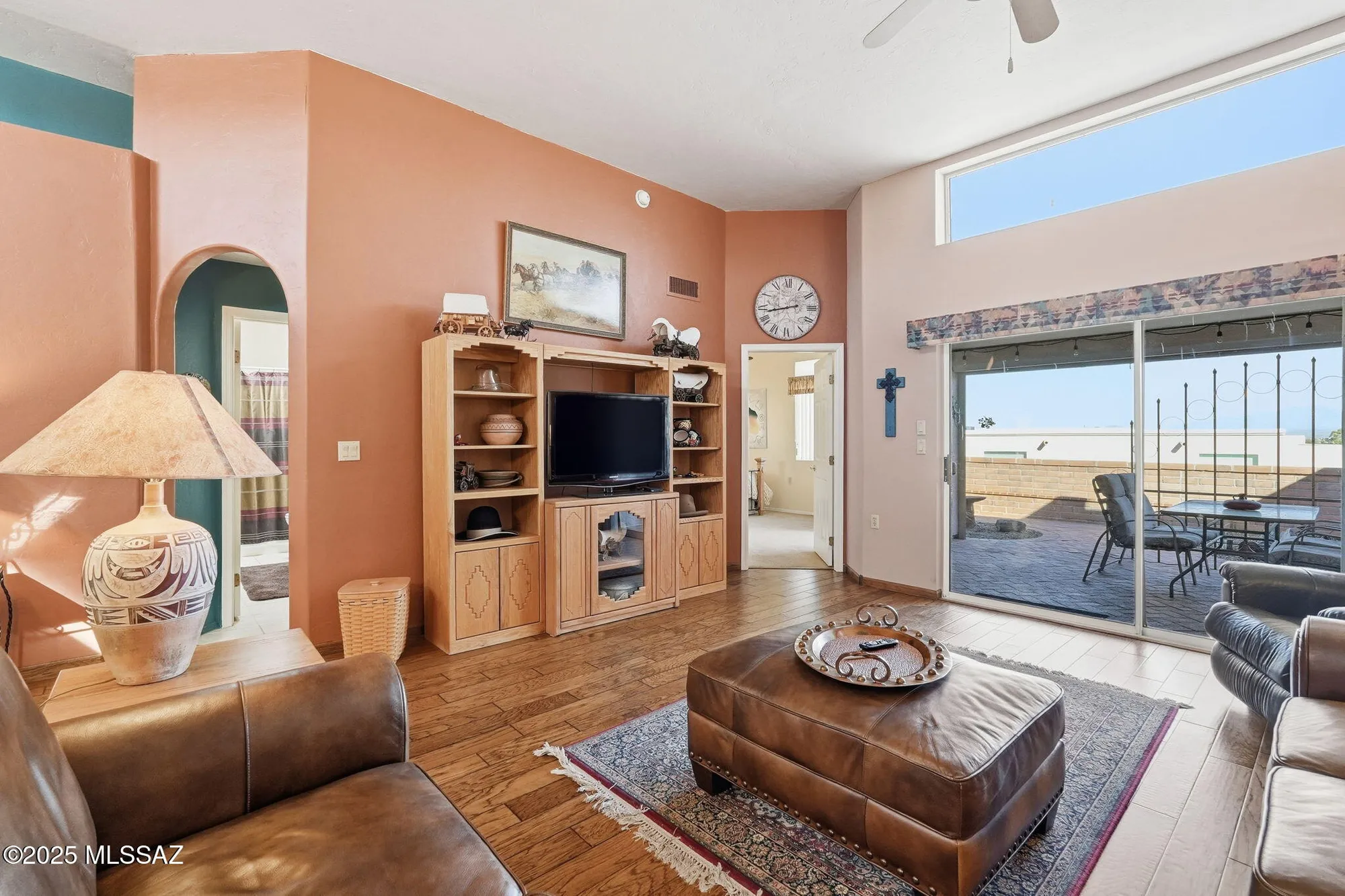 Property Slideshow image 2 of 39 | 563 w via rosaldo, Green Valley, AZ, 85614