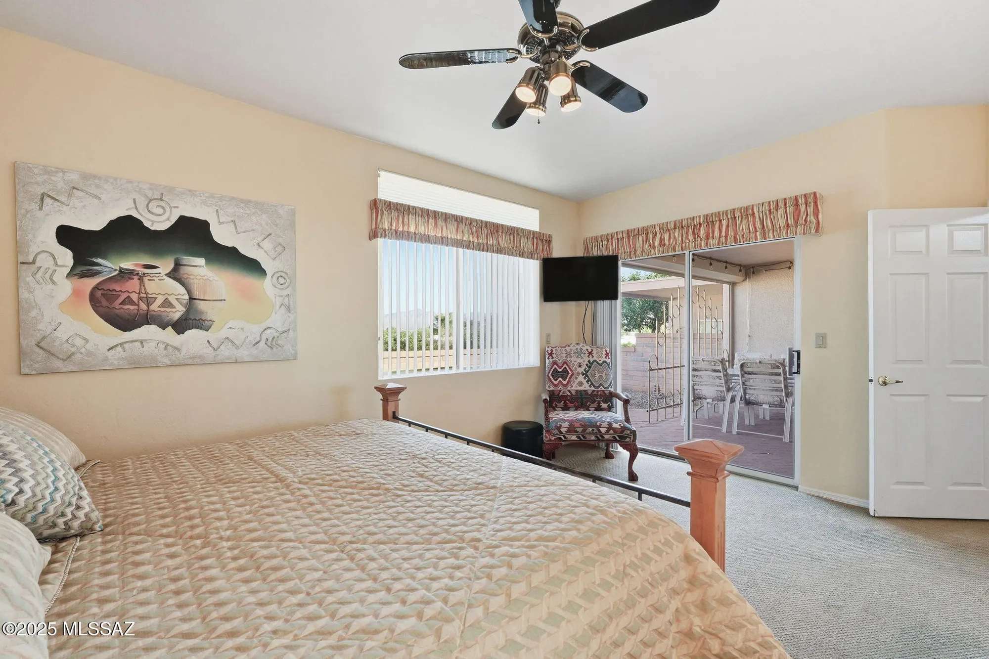 Property Slideshow image 6 of 39 | 563 w via rosaldo, Green Valley, AZ, 85614