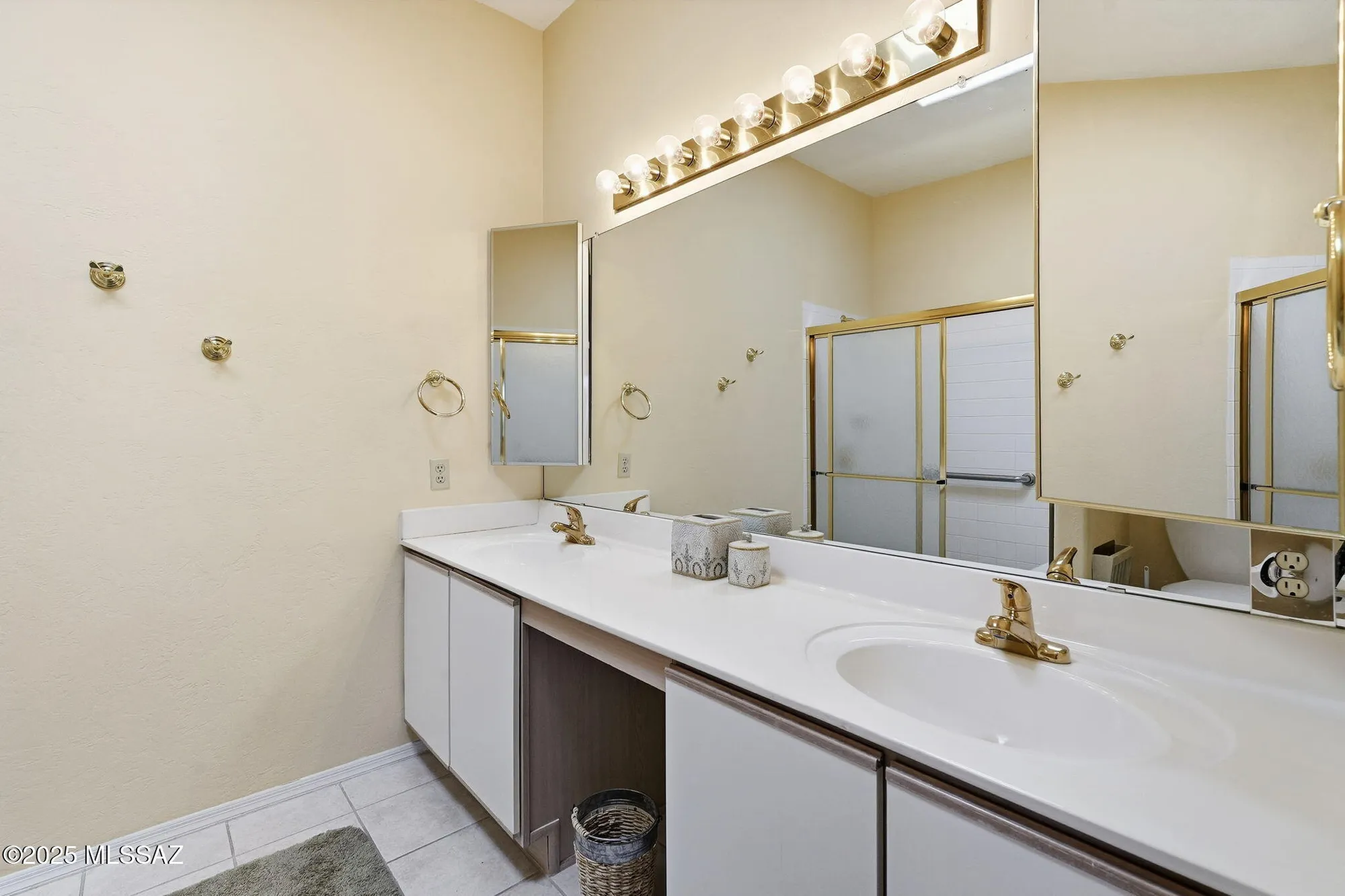 Property Slideshow image 24 of 39 | 563 w via rosaldo, Green Valley, AZ, 85614