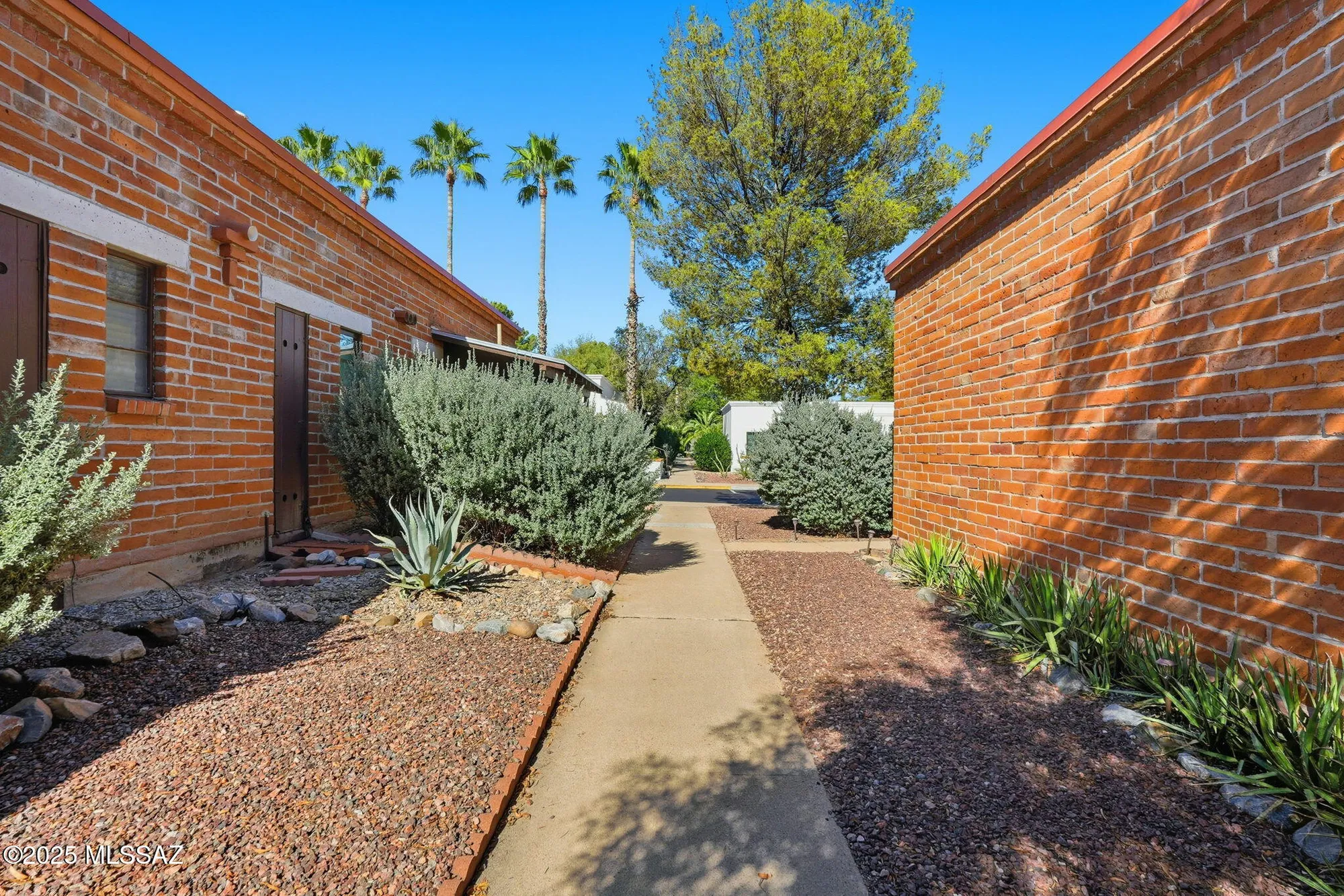 Property Slideshow image 7 of 33 | 467 s paseo madera b, Green Valley, AZ, 85614