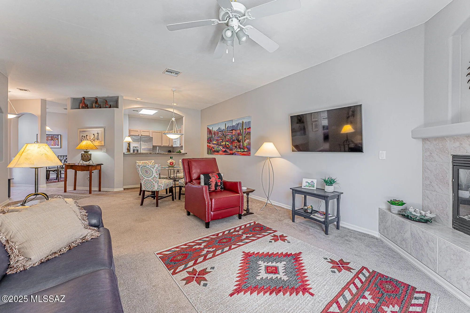 Property Slideshow image 16 of 37 | 449 w elkhorn ct, Green Valley, AZ, 85614