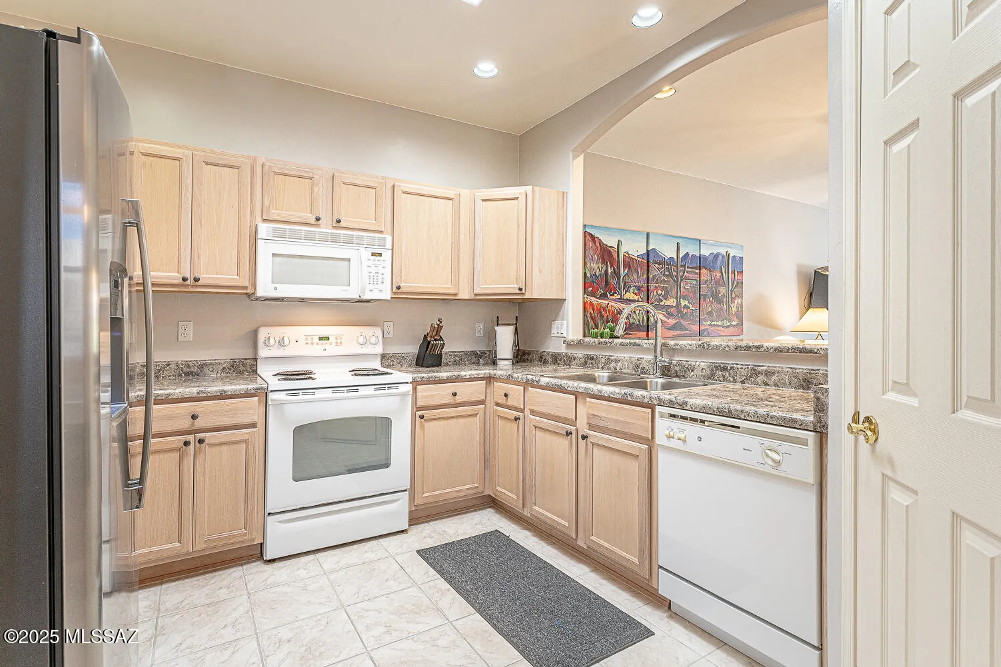 Property Slideshow image 6 of 37 | 449 w elkhorn ct, Green Valley, AZ, 85614