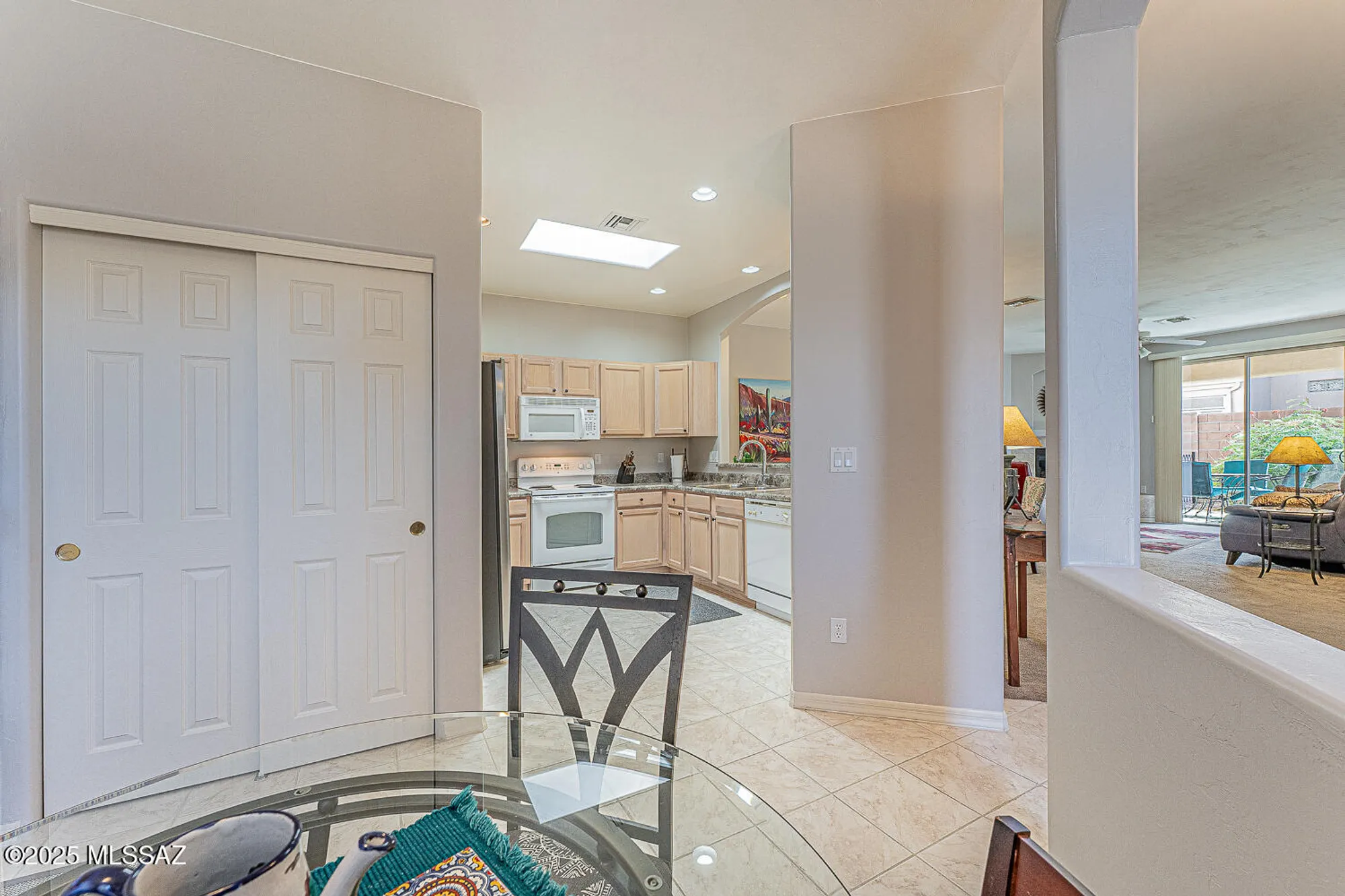 Property Slideshow image 11 of 37 | 449 w elkhorn ct, Green Valley, AZ, 85614