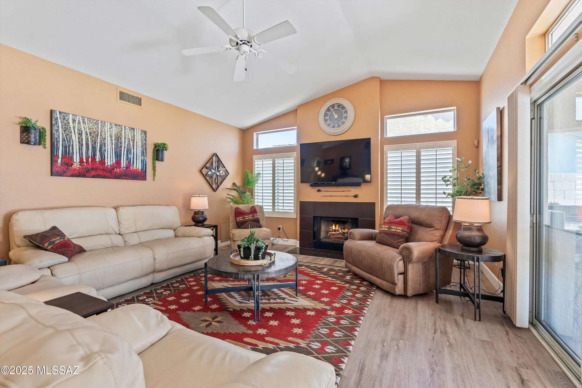 Property Slideshow image 16 of 47 | 65621 e desert trail dr, Tucson, AZ, 85739