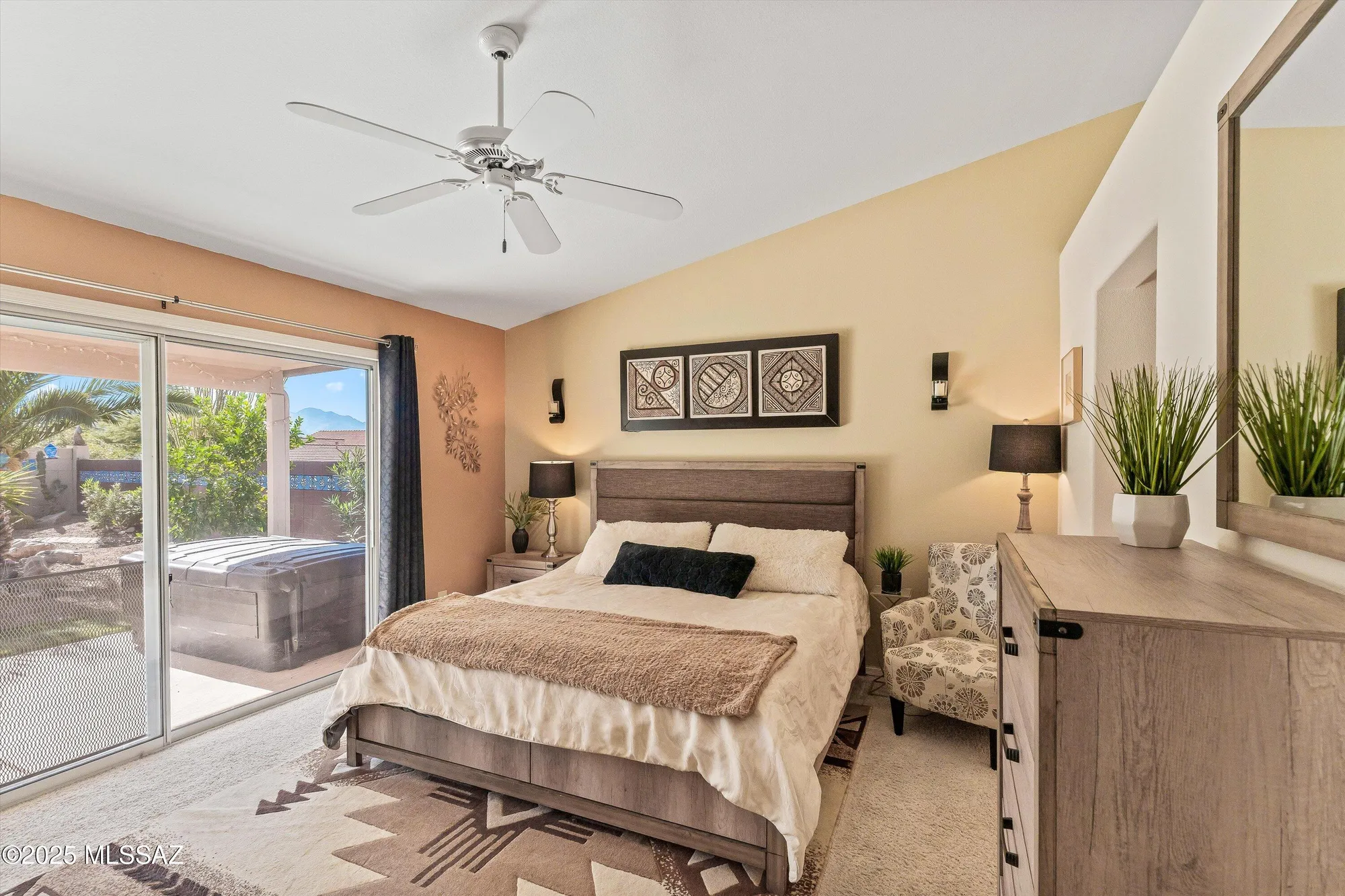 Property Slideshow image 6 of 47 | 65621 e desert trail dr, Tucson, AZ, 85739