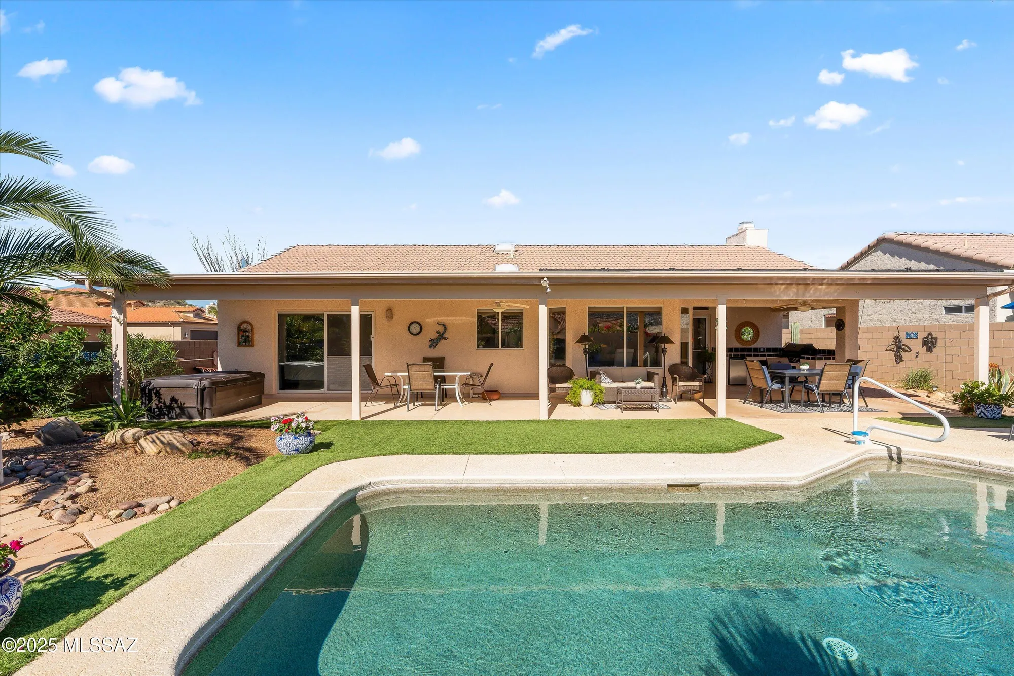 Property Slideshow image 39 of 47 | 65621 e desert trail dr, Tucson, AZ, 85739