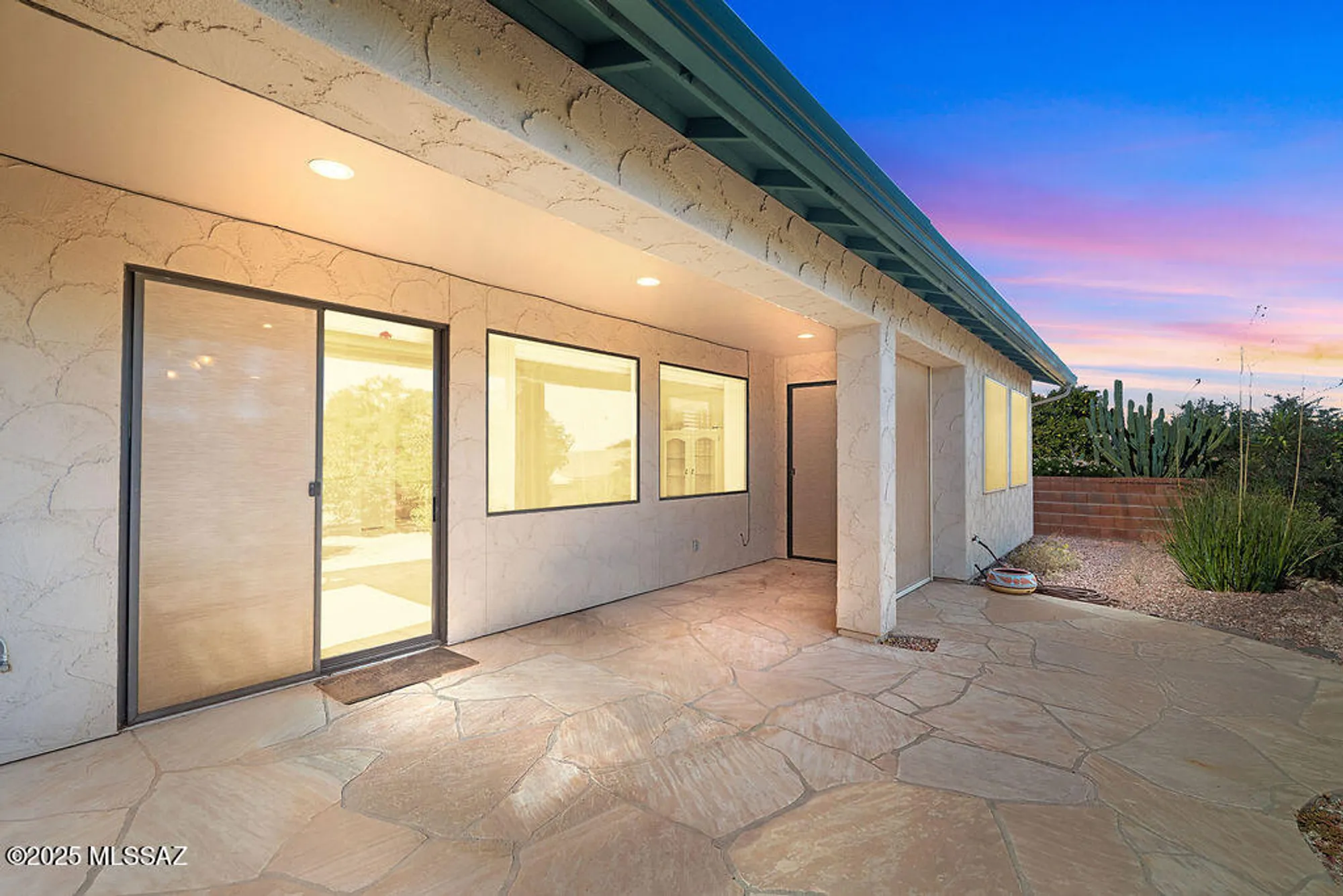 Property Slideshow image 43 of 45 | 280 n crescent bell dr, Green Valley, AZ, 85614