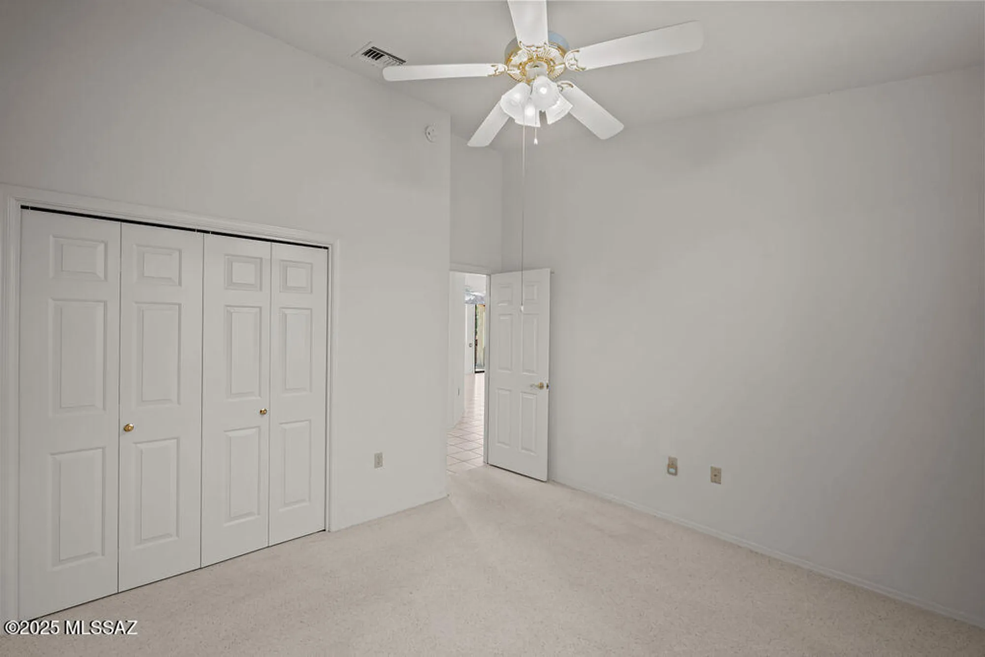 Property Slideshow image 34 of 45 | 280 n crescent bell dr, Green Valley, AZ, 85614