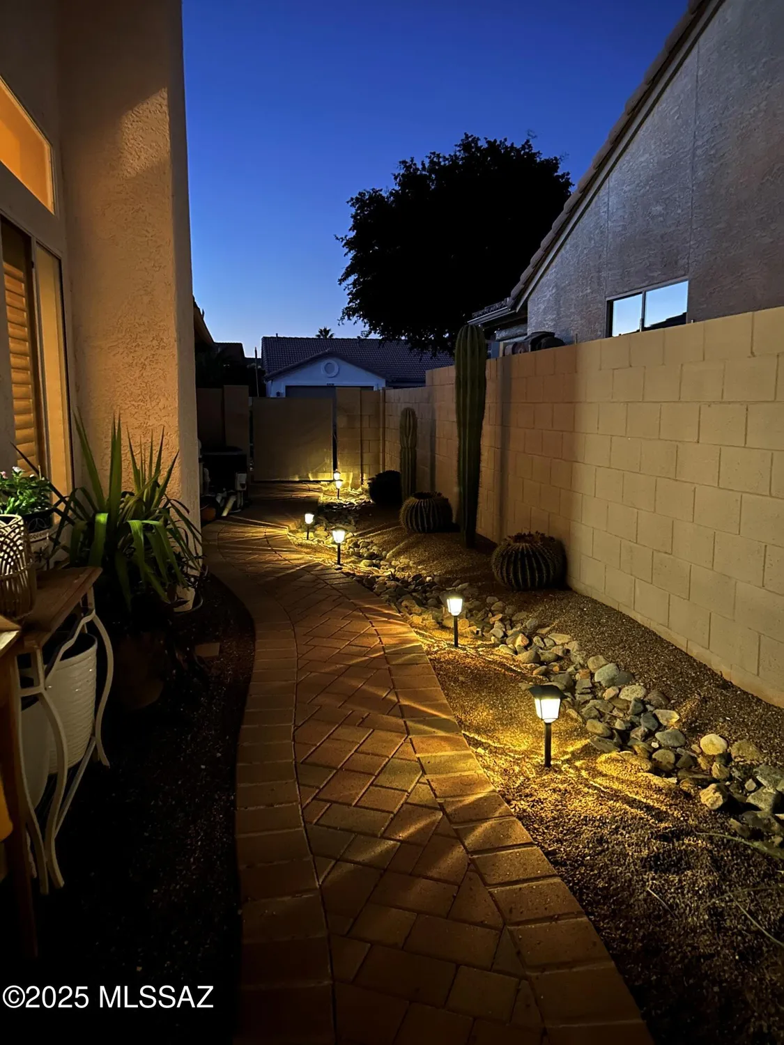 Property Slideshow image 45 of 47 | 65621 e desert trail dr, Tucson, AZ, 85739