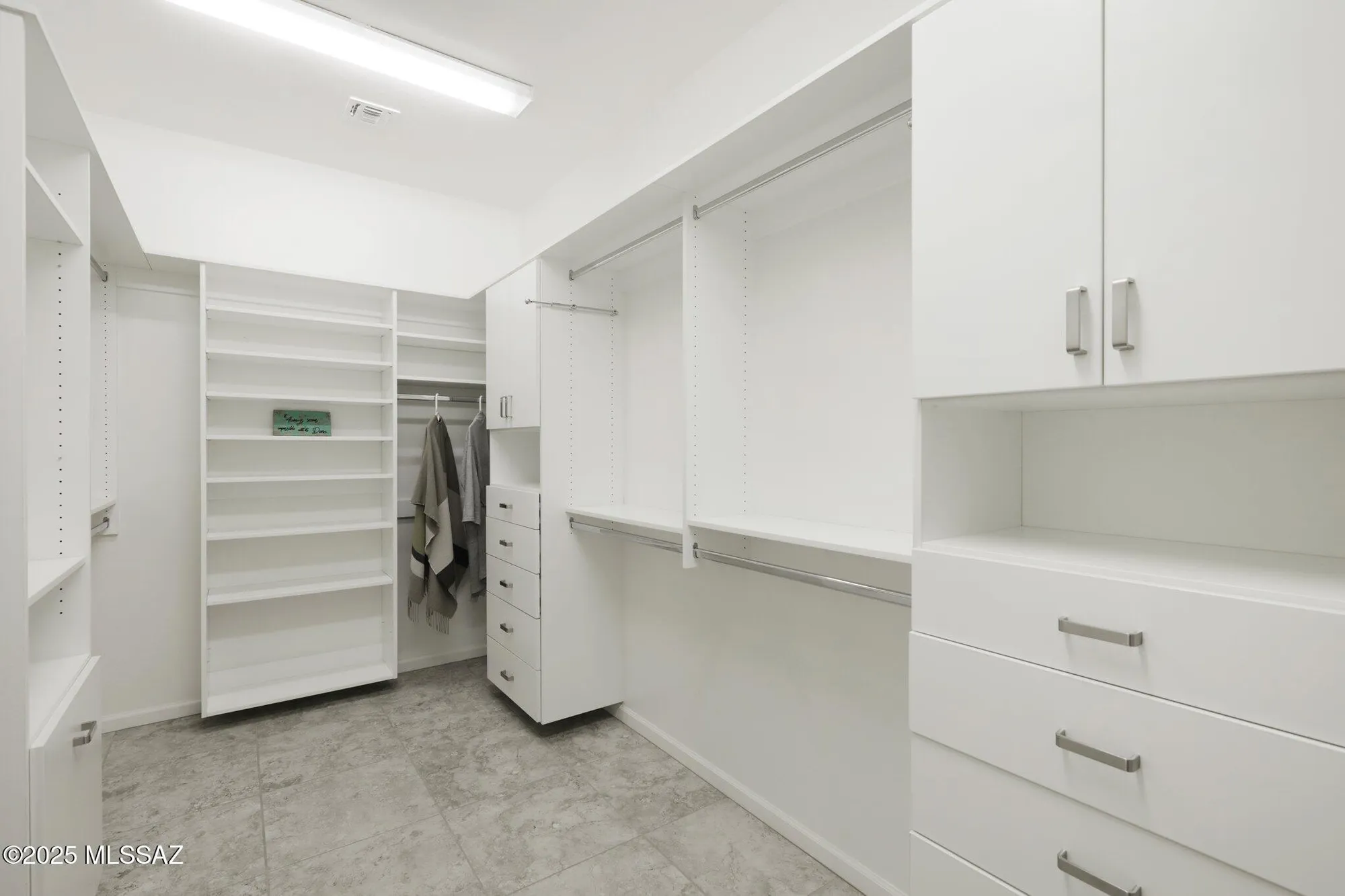 Property Slideshow image 29 of 50 | 61667 e happy jack trl, Oracle, AZ, 85623