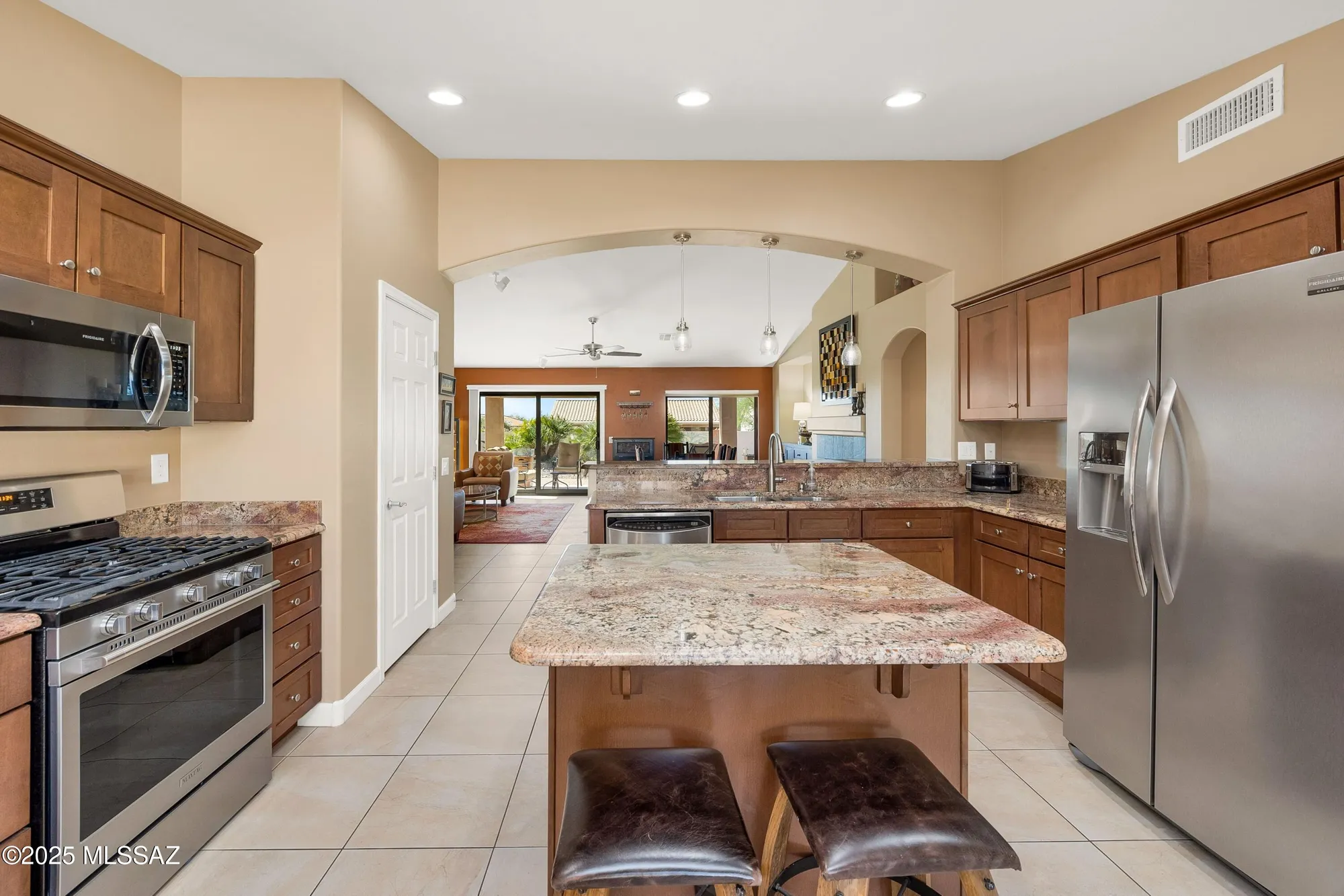 Property Slideshow image 22 of 50 | 39936 s sand crest dr, Saddlebrooke, AZ, 85739
