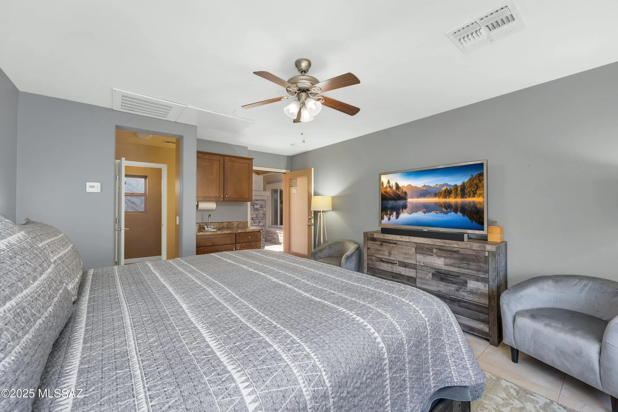 Property Slideshow image 8 of 50 | 39936 s sand crest dr, Saddlebrooke, AZ, 85739