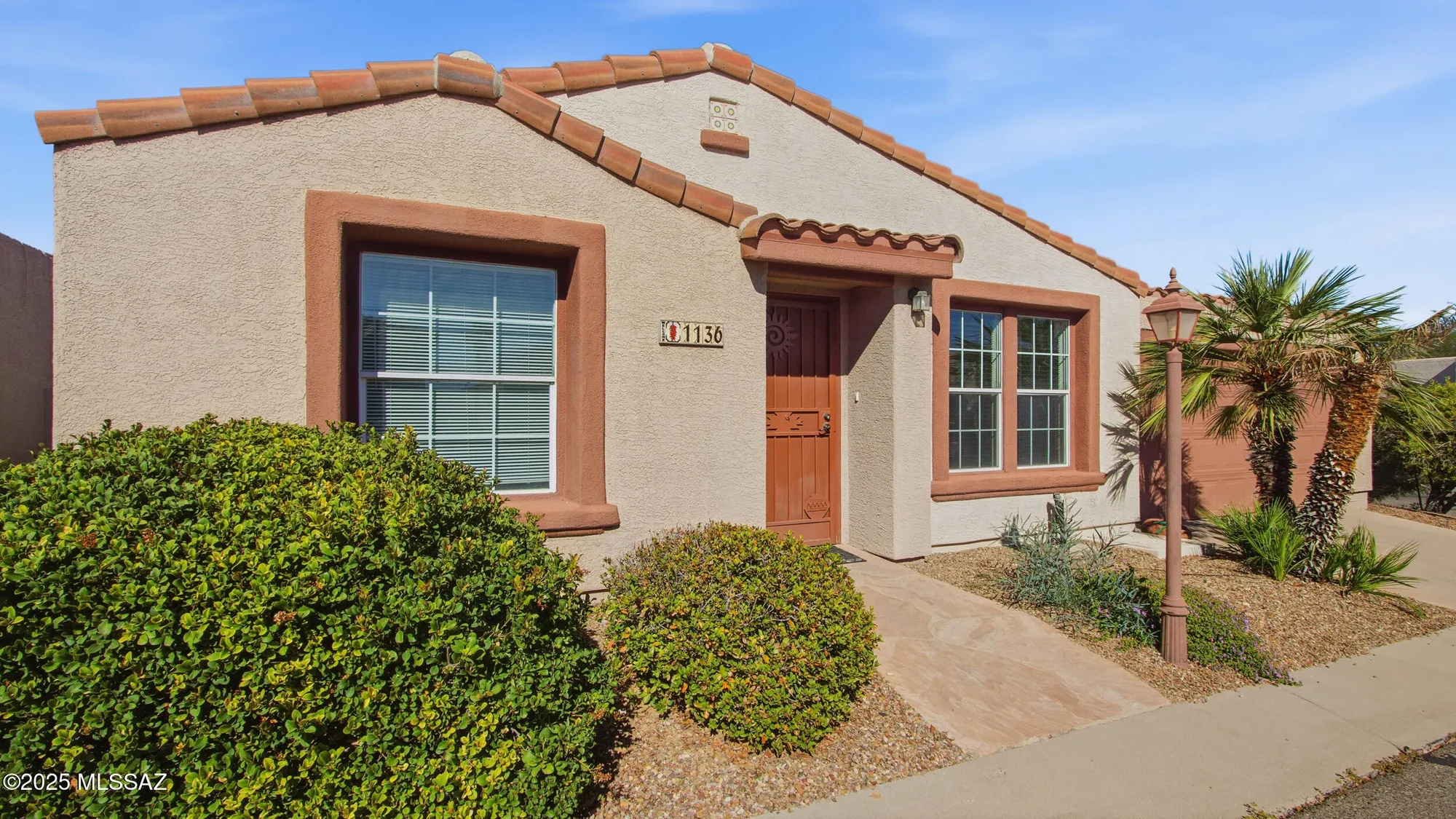Property Slideshow image 2 of 27 | 1136 w calle querida, Sahuarita, AZ, 85629
