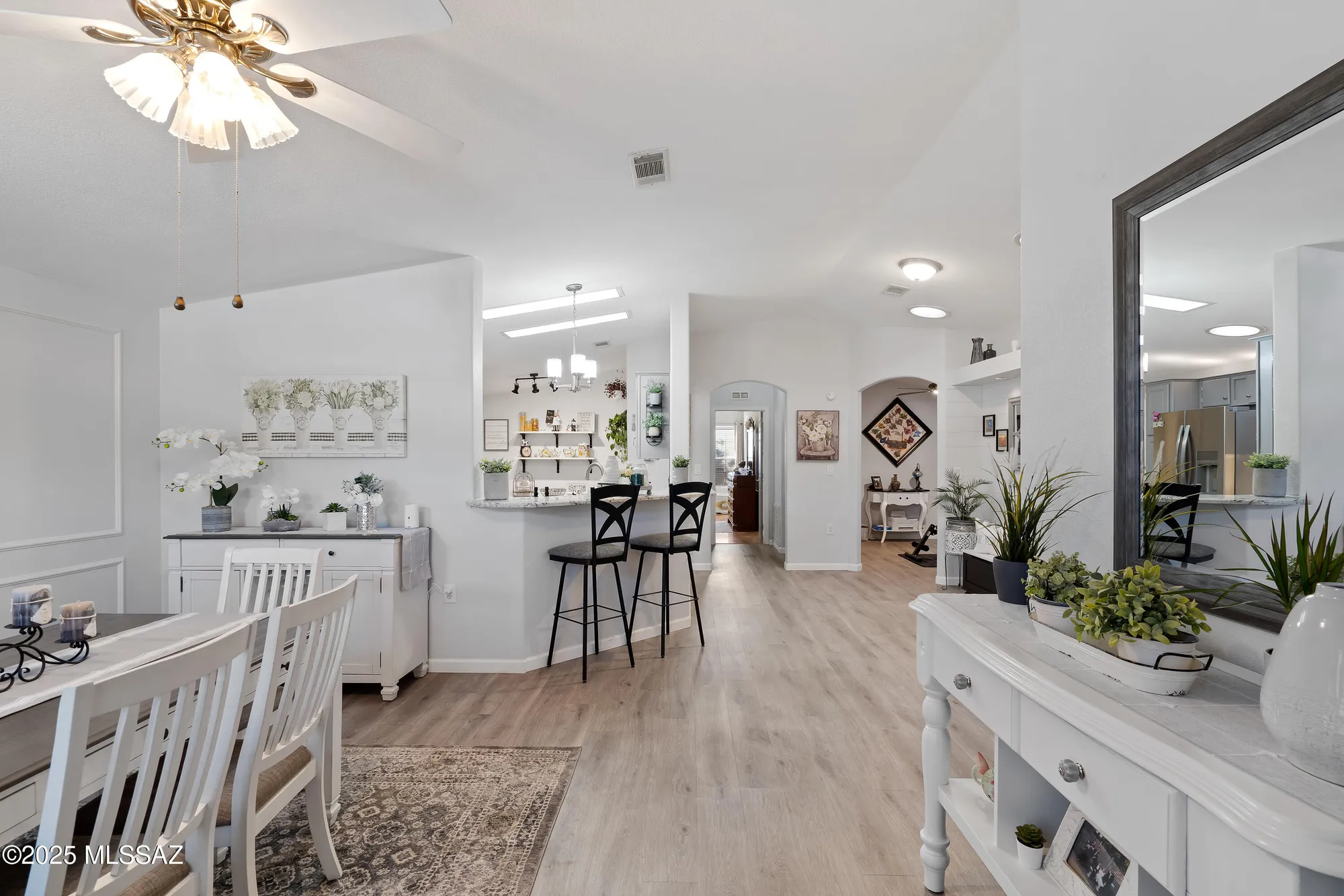 Property Slideshow image 2 of 31 | 15857 s via puente del valle, Sahuarita, AZ, 85629