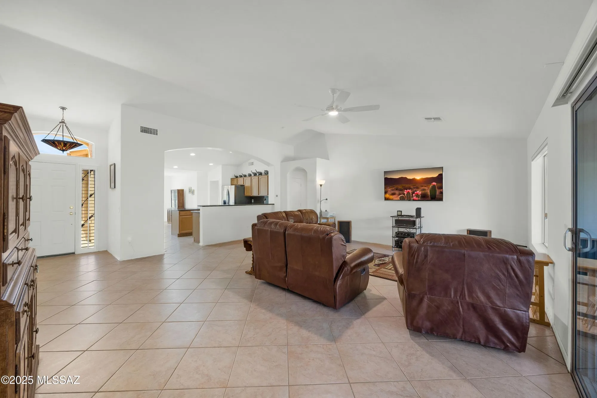 Property Slideshow image 11 of 49 | 61778 e redwood dr, Tucson, AZ, 85739